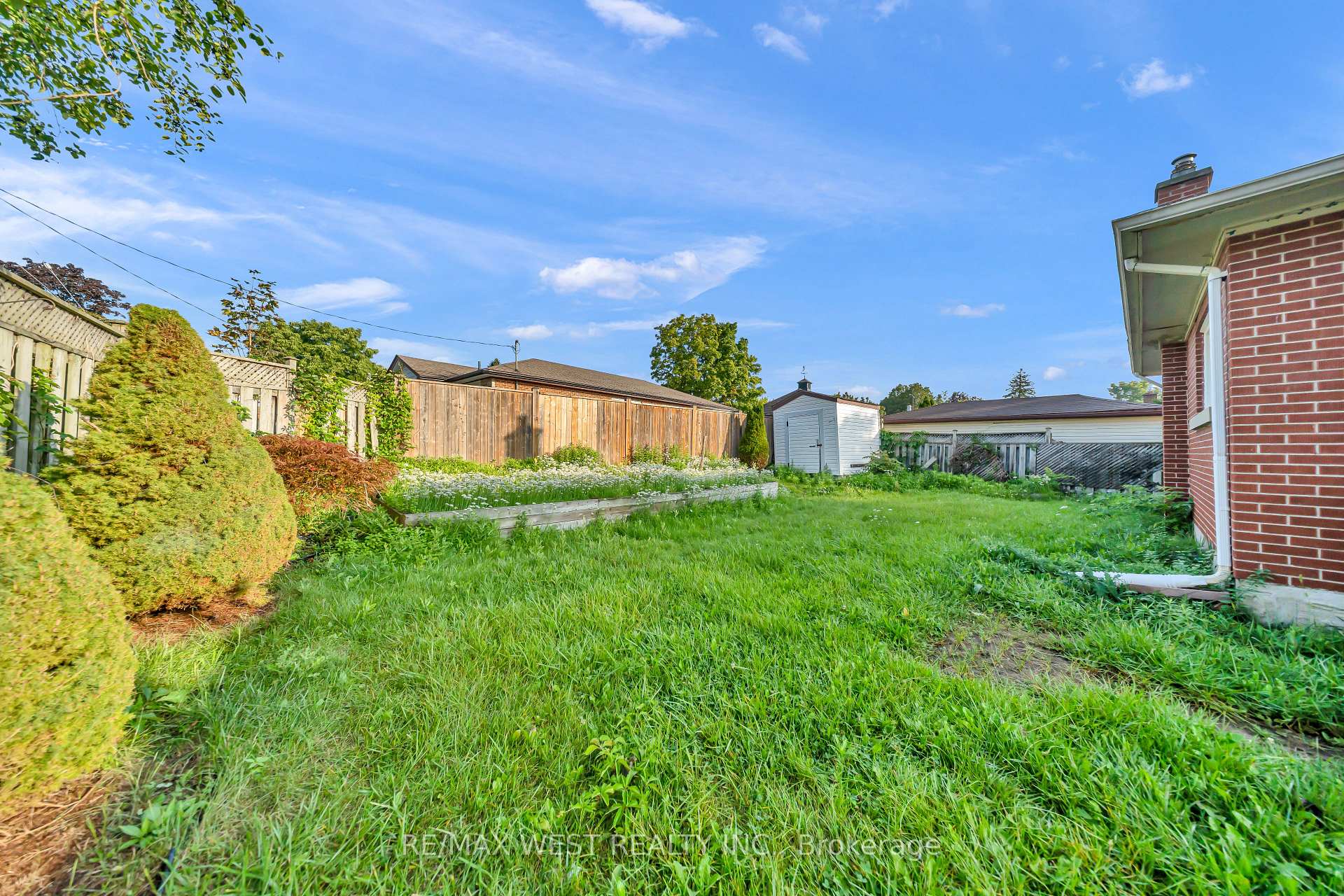Photo 20 of 28 Donley Street, Kitchener, Southdale — HOMEH