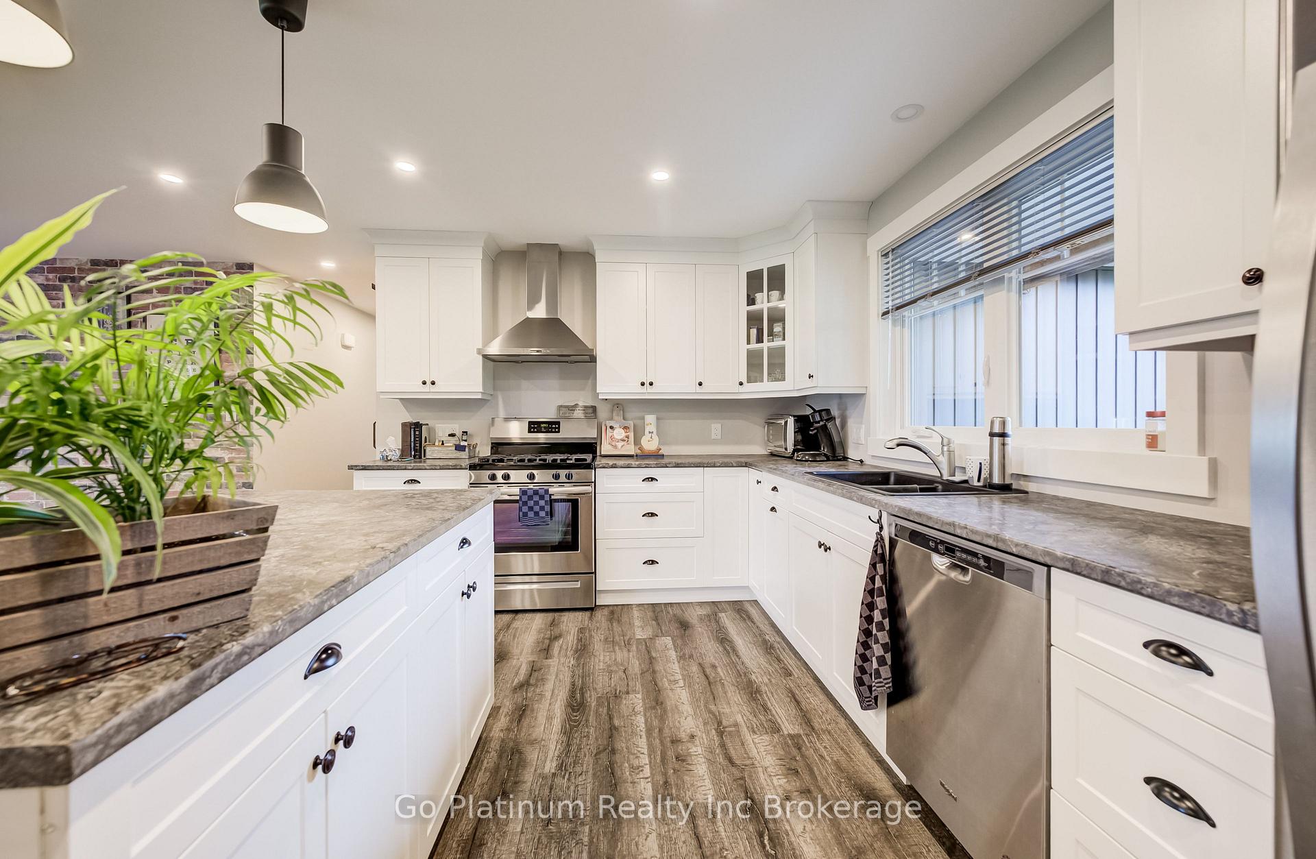 Photo 10 of 385020 Salford Road, Norwich, Holbrook — HOMEH