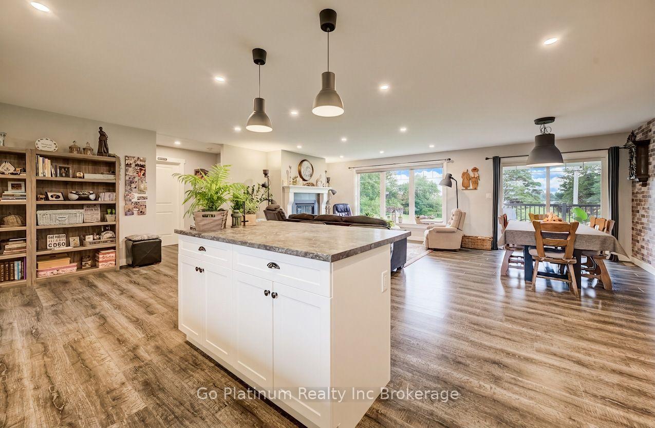 Photo 11 of 385020 Salford Road, Norwich, Holbrook — HOMEH