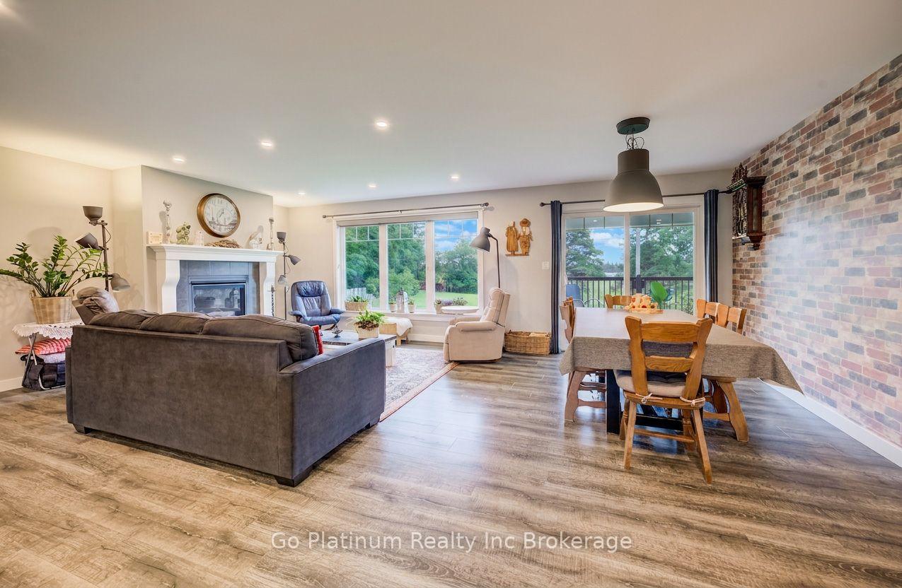 Photo 13 of 385020 Salford Road, Norwich, Holbrook — HOMEH