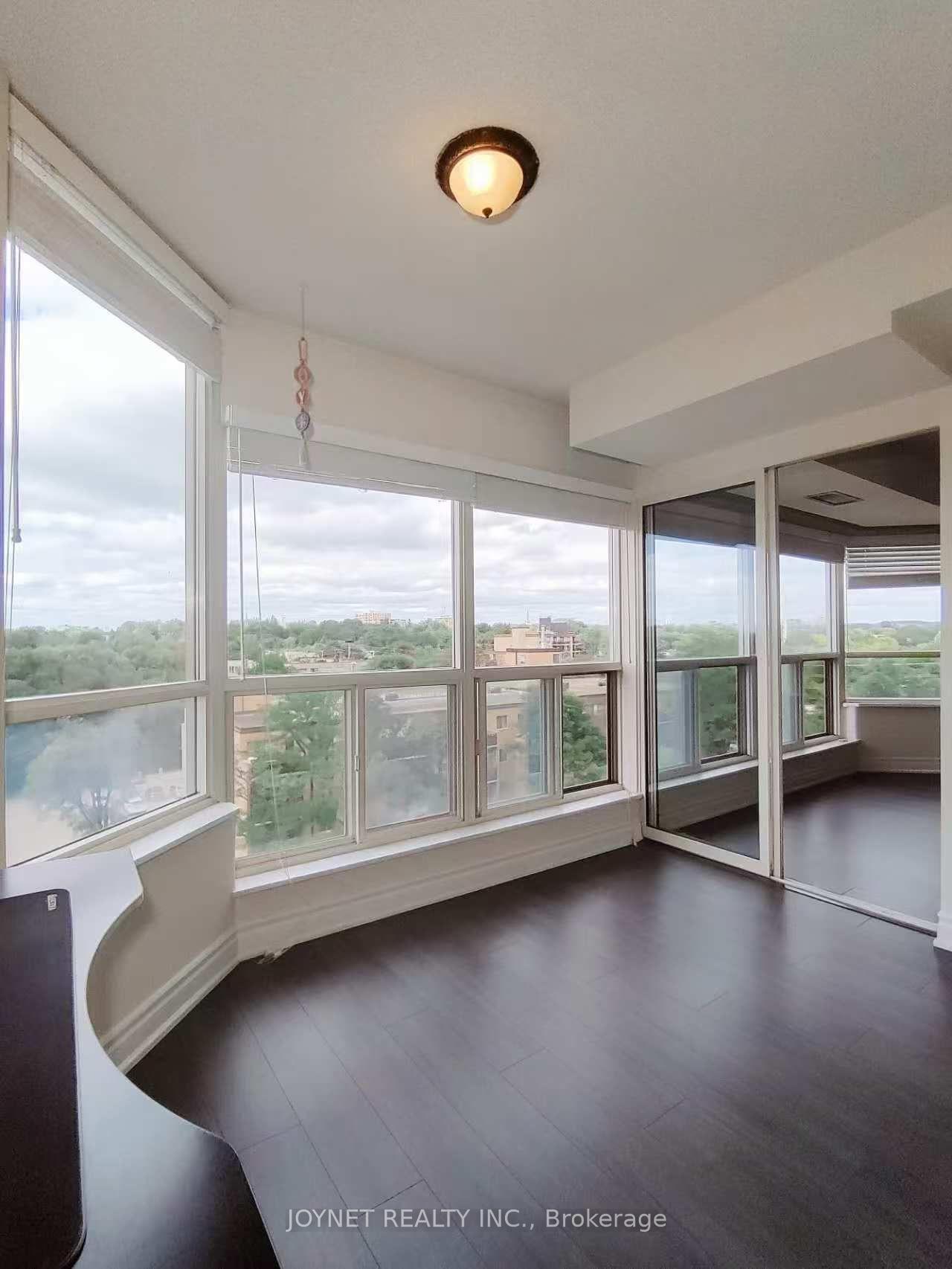 Photo 12 of Unit 721, 309 Major Mackenzie Drive E, Richmond Hill, Harding — HOMEH