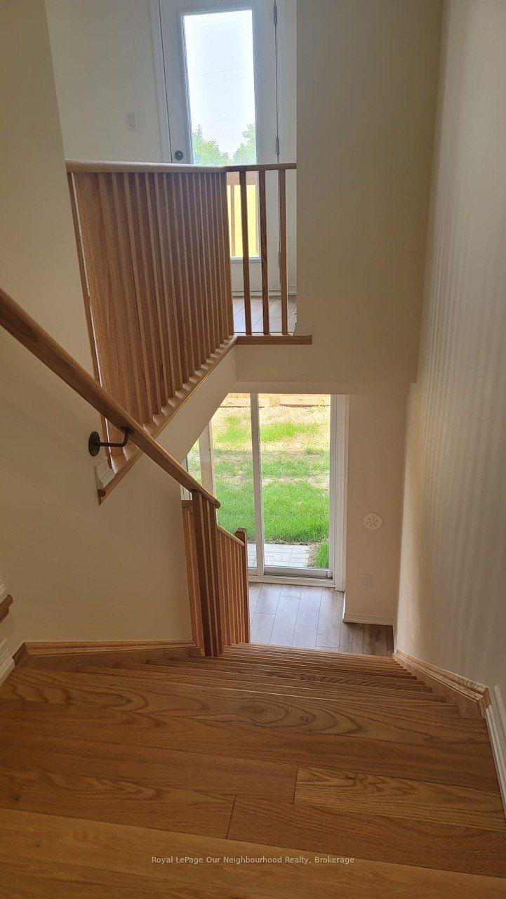 Photo 7 of 2663 Magdalen Path, Oshawa, Windfields — HOMEH