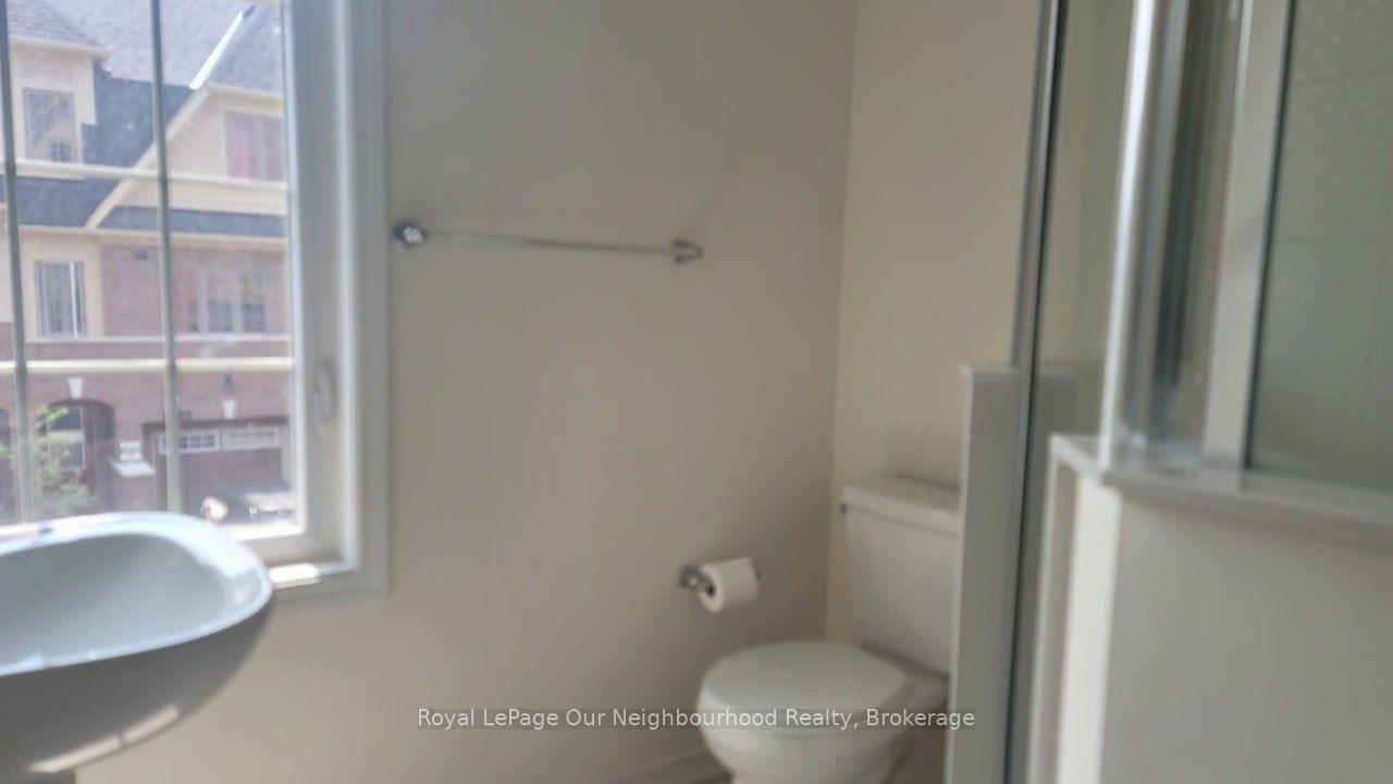 Photo 11 of 2663 Magdalen Path, Oshawa, Windfields — HOMEH