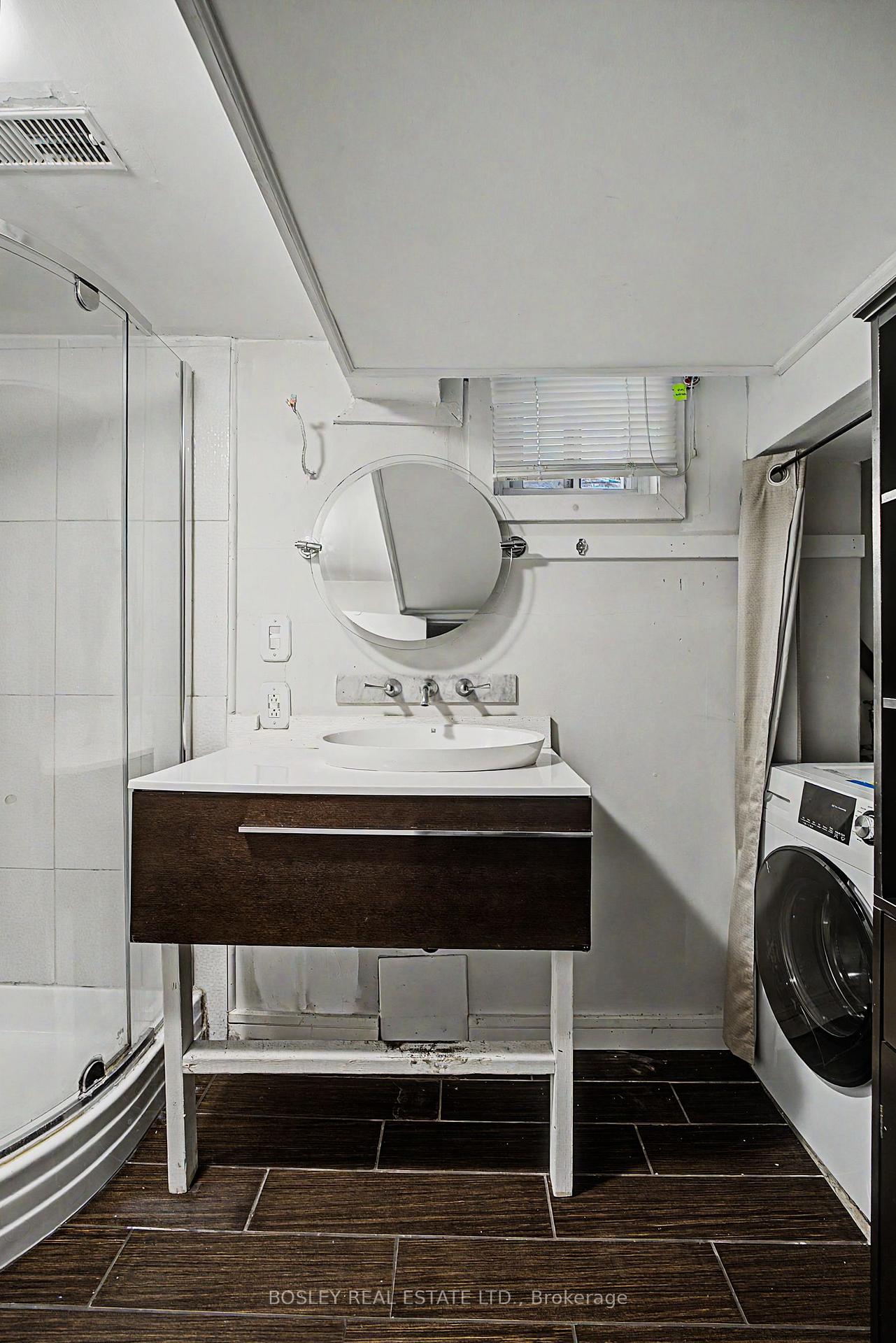Photo 32 of Unit Lower, 254 Broadway Avenue, Toronto, Mount Pleasant East — HOMEH