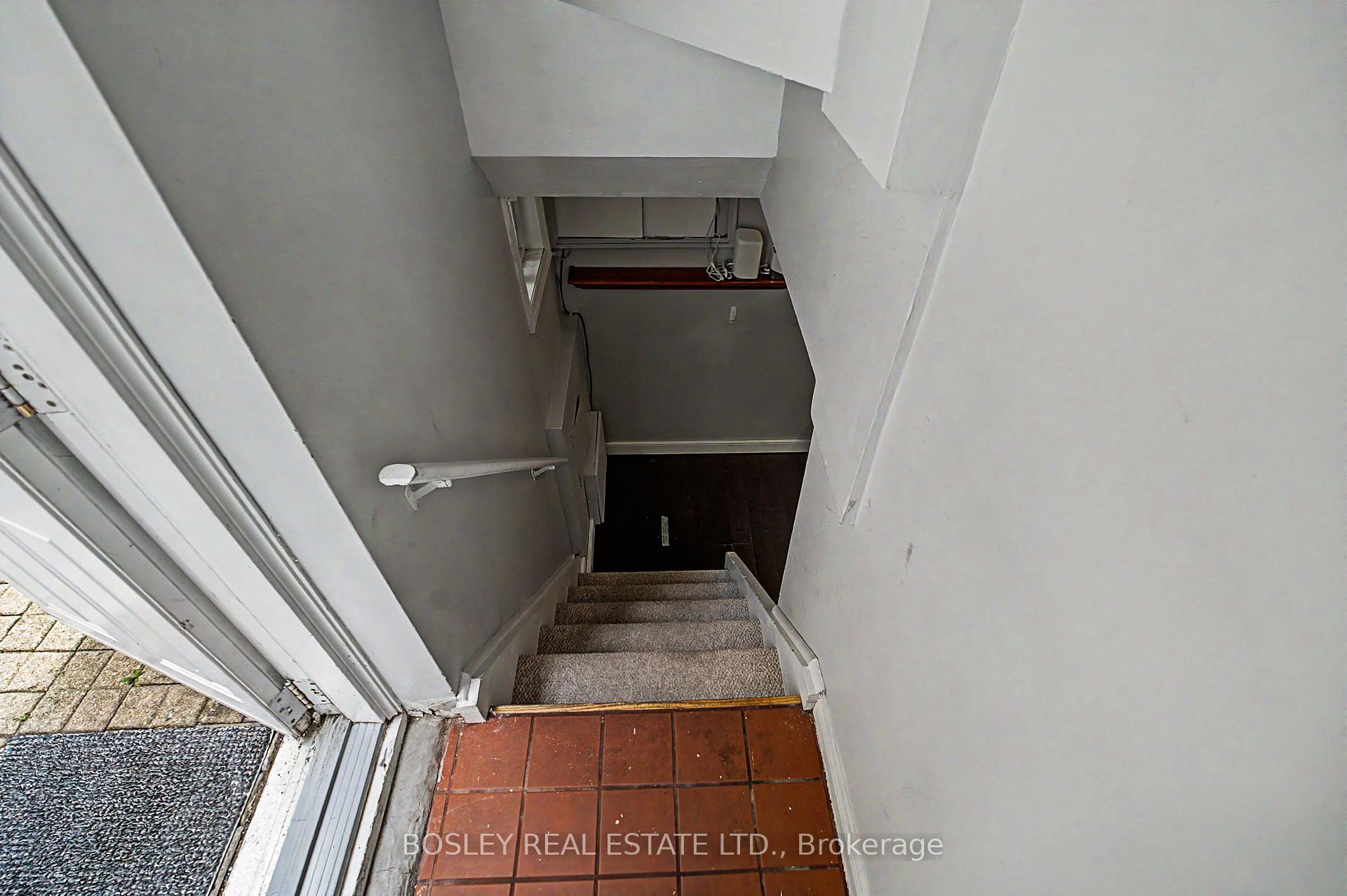 Photo 34 of Unit Lower, 254 Broadway Avenue, Toronto, Mount Pleasant East — HOMEH