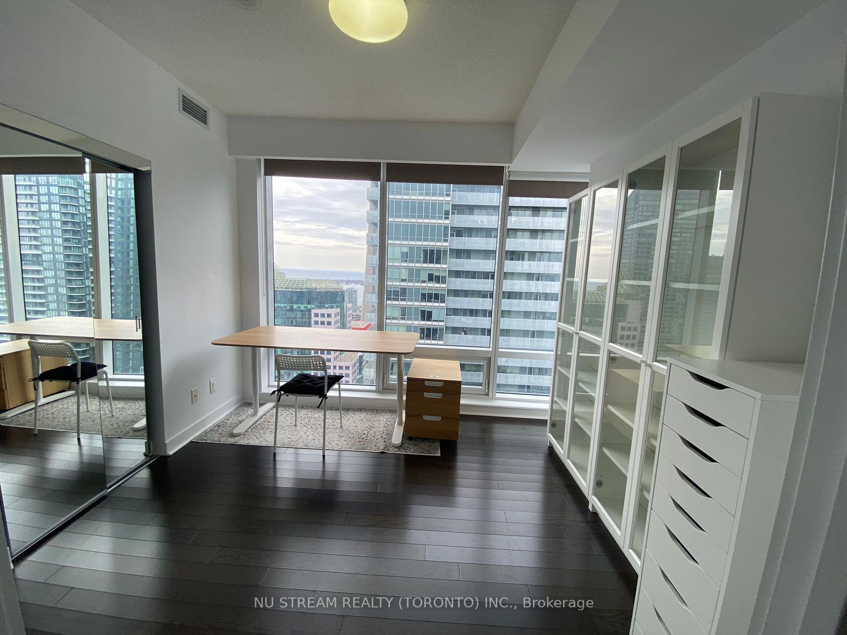 Photo 6 of Unit 4107, 295 Adelaide Street W, Toronto, Waterfront Communities — HOMEH