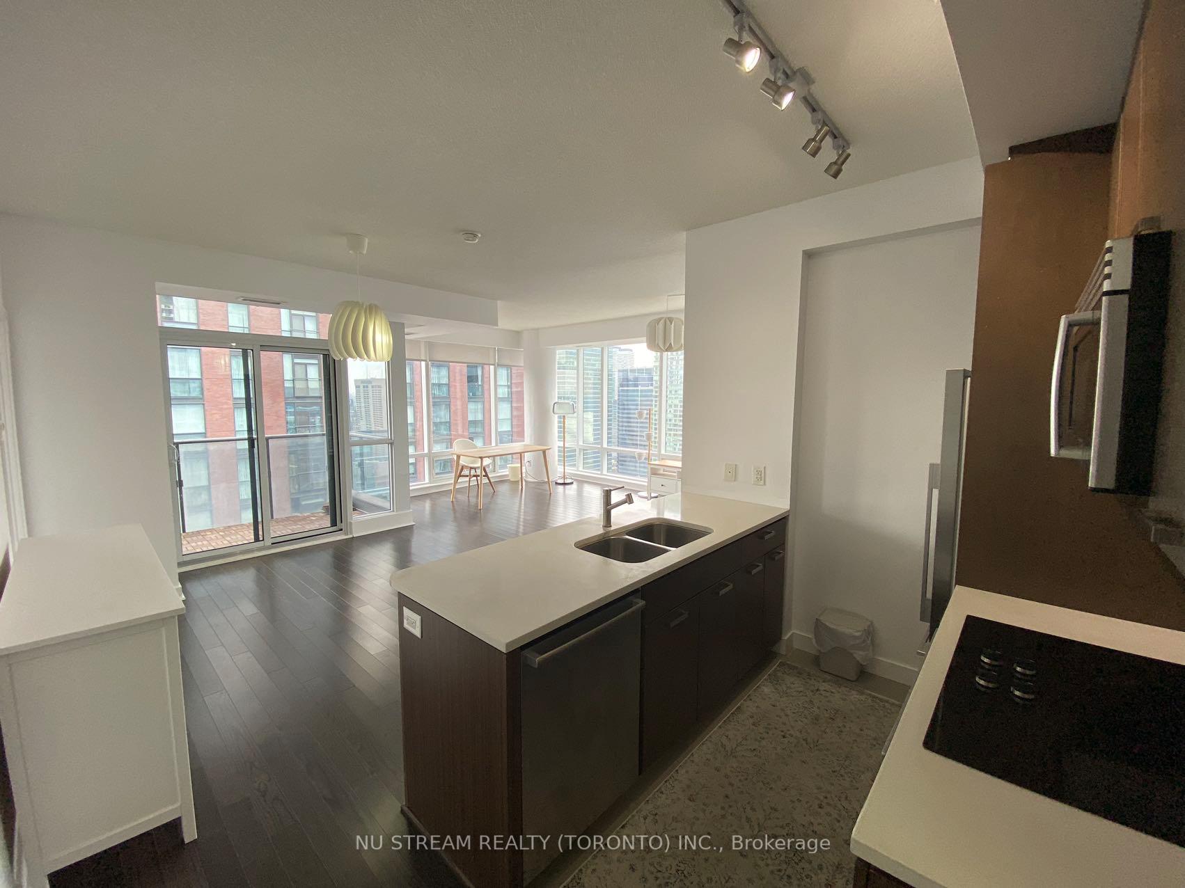 Photo 9 of Unit 4107, 295 Adelaide Street W, Toronto, Waterfront Communities — HOMEH