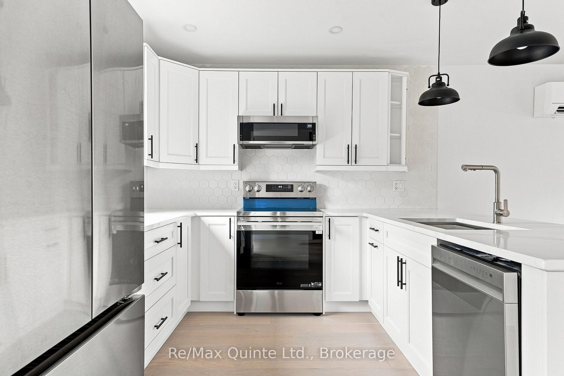 Photo 8 of 417 County Road 28, Prince Edward County, Ameliasburgh — HOMEH
