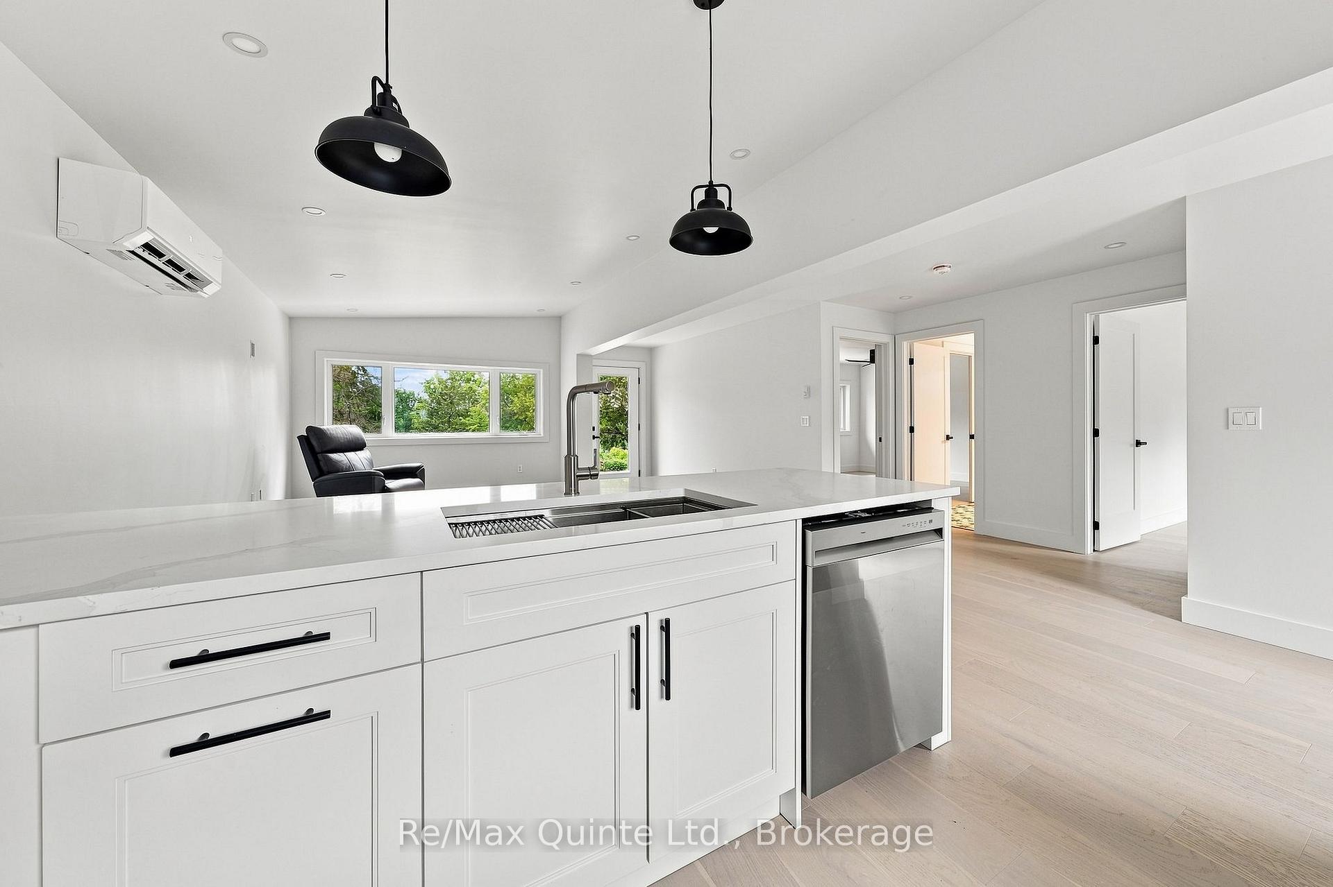 Photo 17 of 417 County Road 28, Prince Edward County, Ameliasburgh — HOMEH