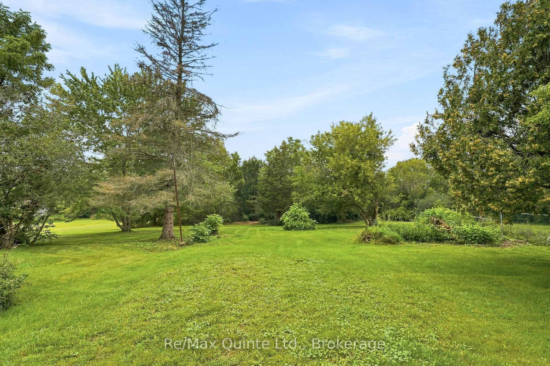 Photo 41 of 417 County Road 28, Prince Edward County, Ameliasburgh — HOMEH