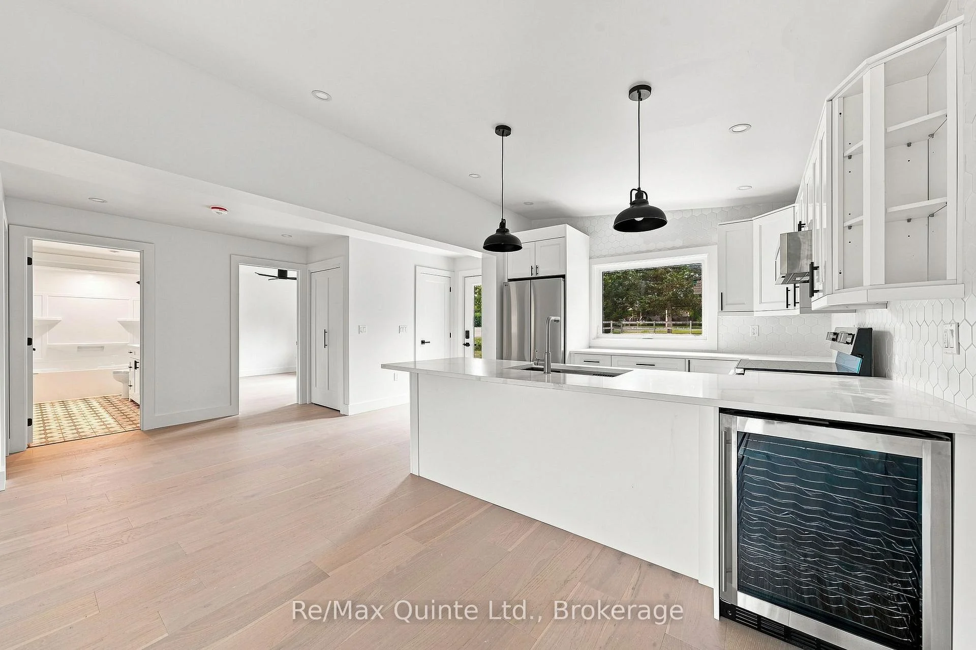 Photo 16 of 417 County Road 28, Prince Edward County, Ameliasburgh — HOMEH