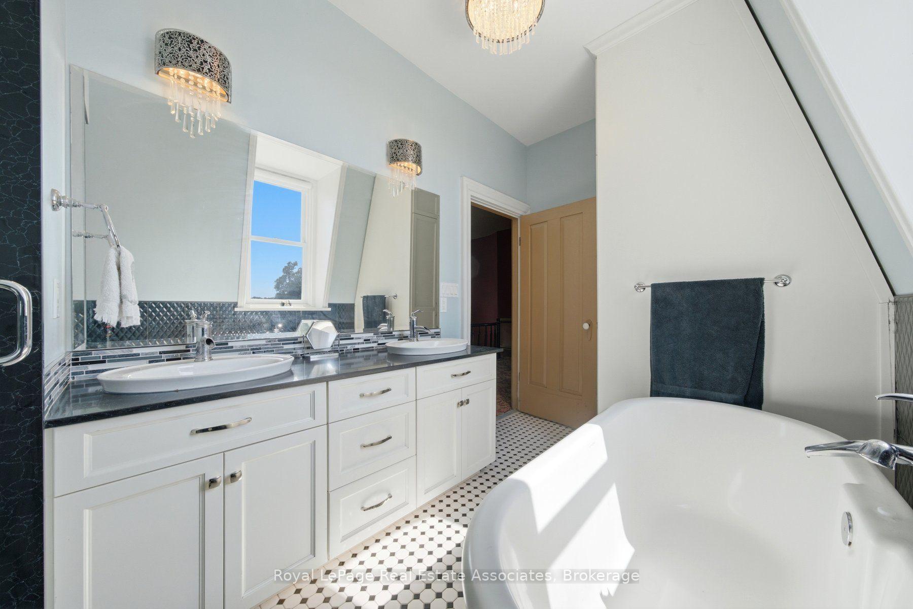 Photo 30 of 398 Canboro Road, Pelham, Fenwick — HOMEH
