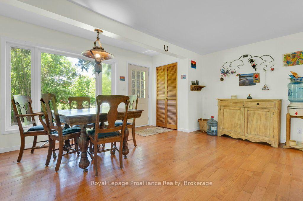 Photo 10 of 2014 Foxboro-Stirling Road, Quinte West, Sidney Ward — HOMEH