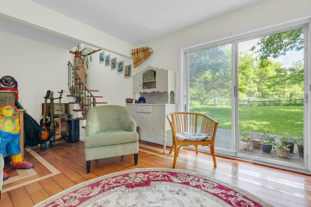 Photo 17 of 2014 Foxboro-Stirling Road, Quinte West, Sidney Ward — HOMEH