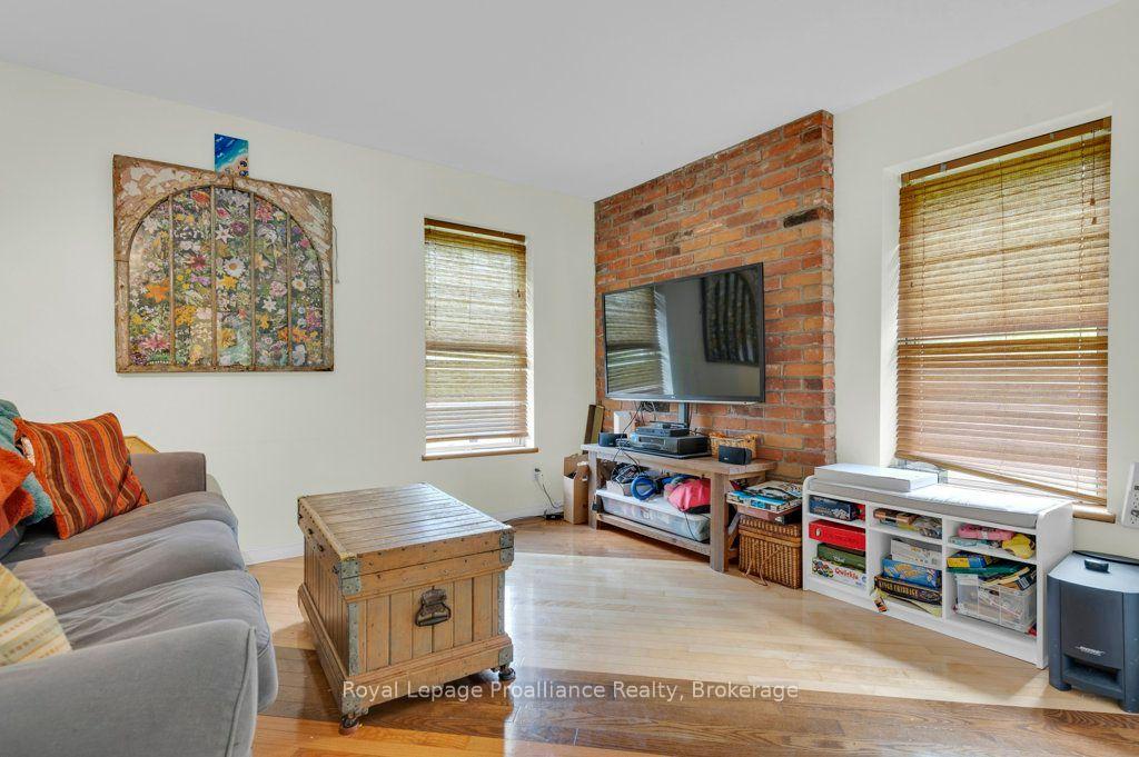 Photo 20 of 2014 Foxboro-Stirling Road, Quinte West, Sidney Ward — HOMEH