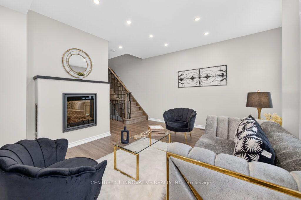 Photo 19 of Unit 13, 3071 Treadwells Drive, Mississauga, Applewood — HOMEH