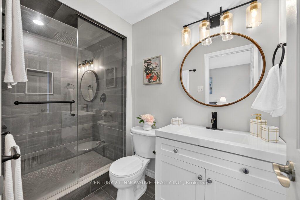 Photo 35 of Unit 13, 3071 Treadwells Drive, Mississauga, Applewood — HOMEH