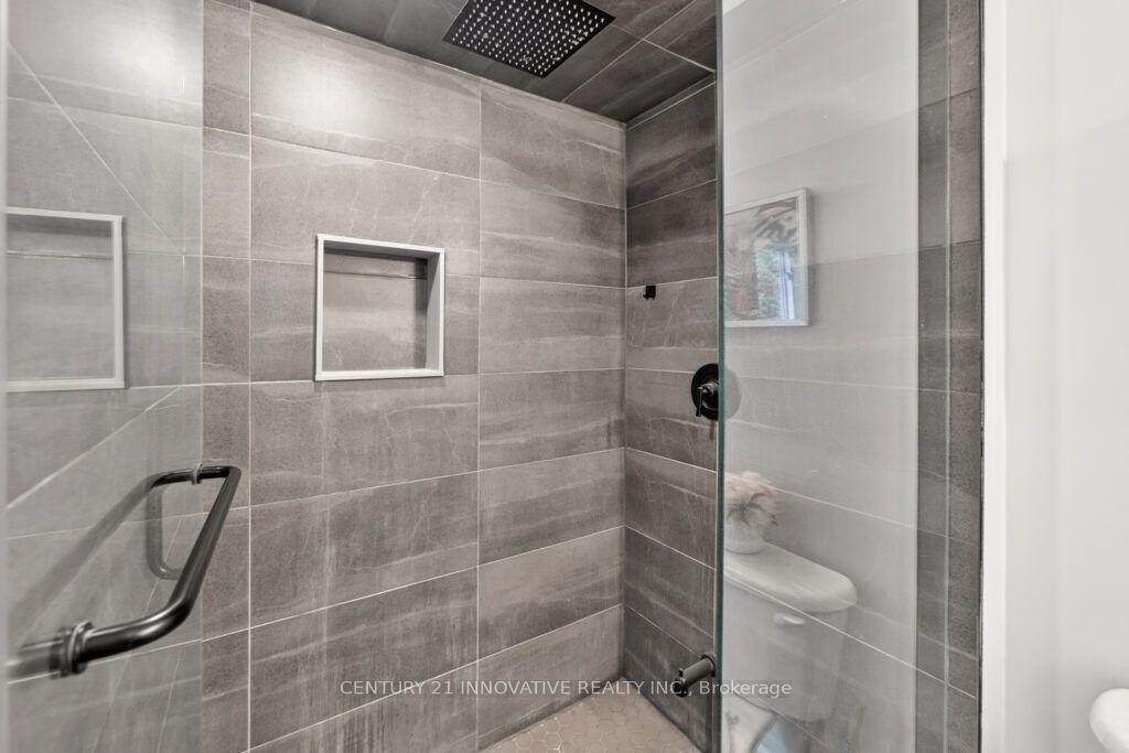 Photo 36 of Unit 13, 3071 Treadwells Drive, Mississauga, Applewood — HOMEH