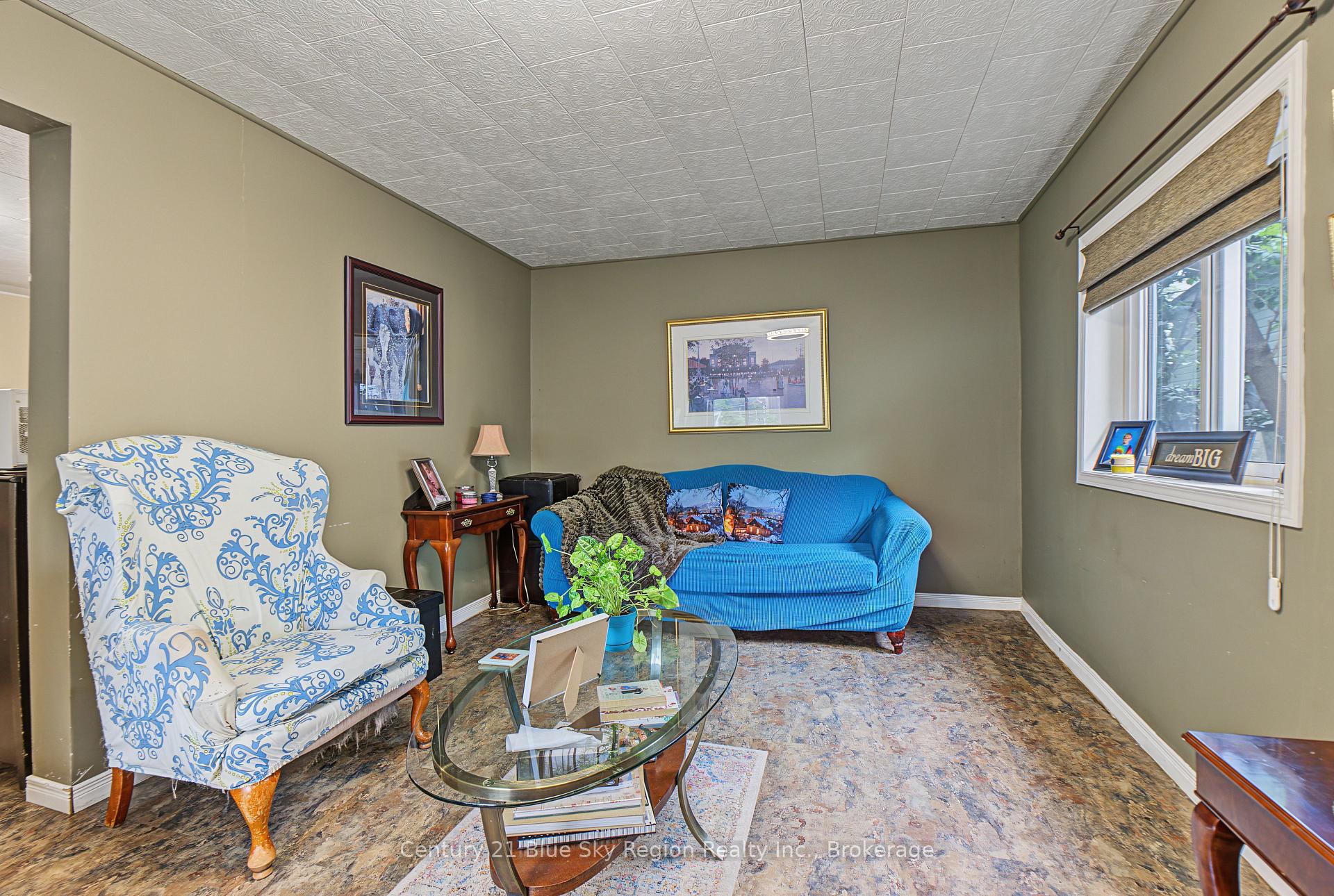 Photo 11 of 869 Ferguson Street, North Bay, Central — HOMEH