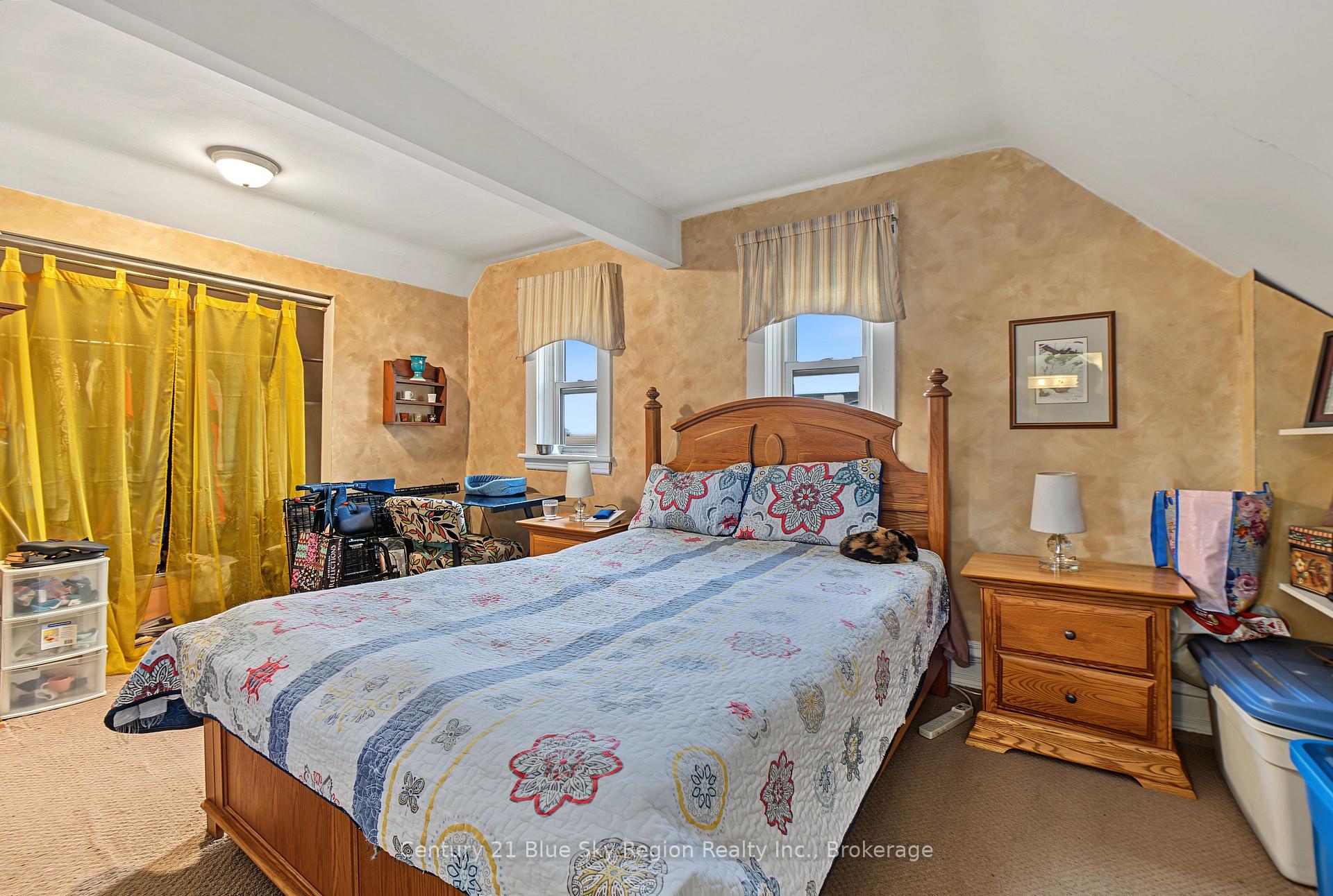 Photo 12 of 869 Ferguson Street, North Bay, Central — HOMEH