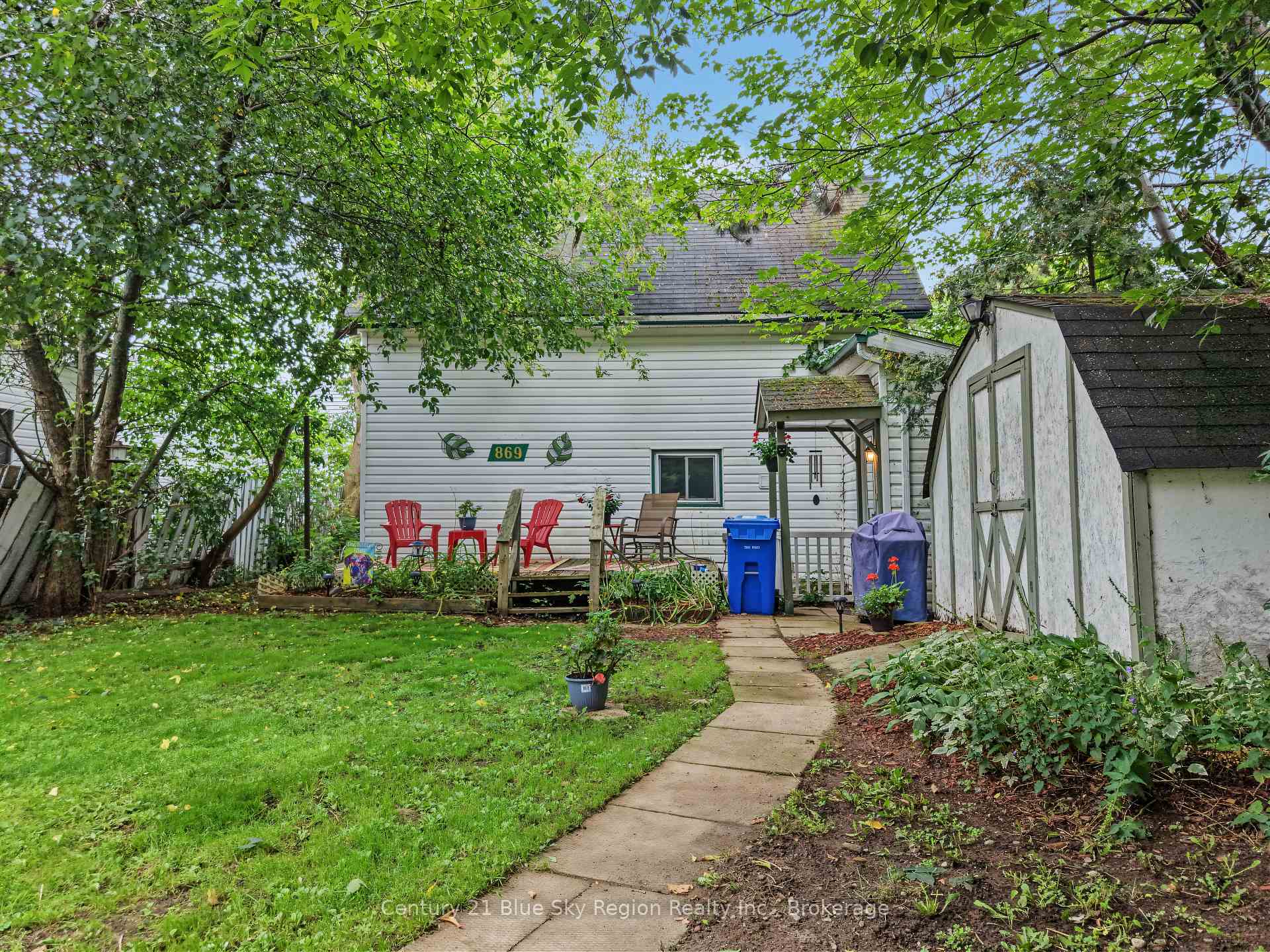 Photo 23 of 869 Ferguson Street, North Bay, Central — HOMEH