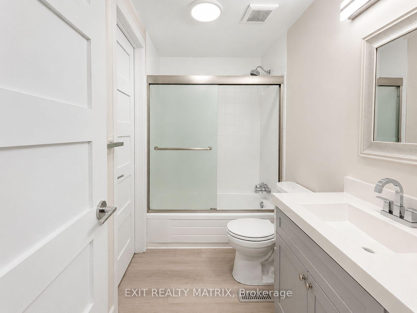 Photo 8 of Unit 31, 67 Angela Private, Ottawa, Heron Gate/Industrial Park — HOMEH