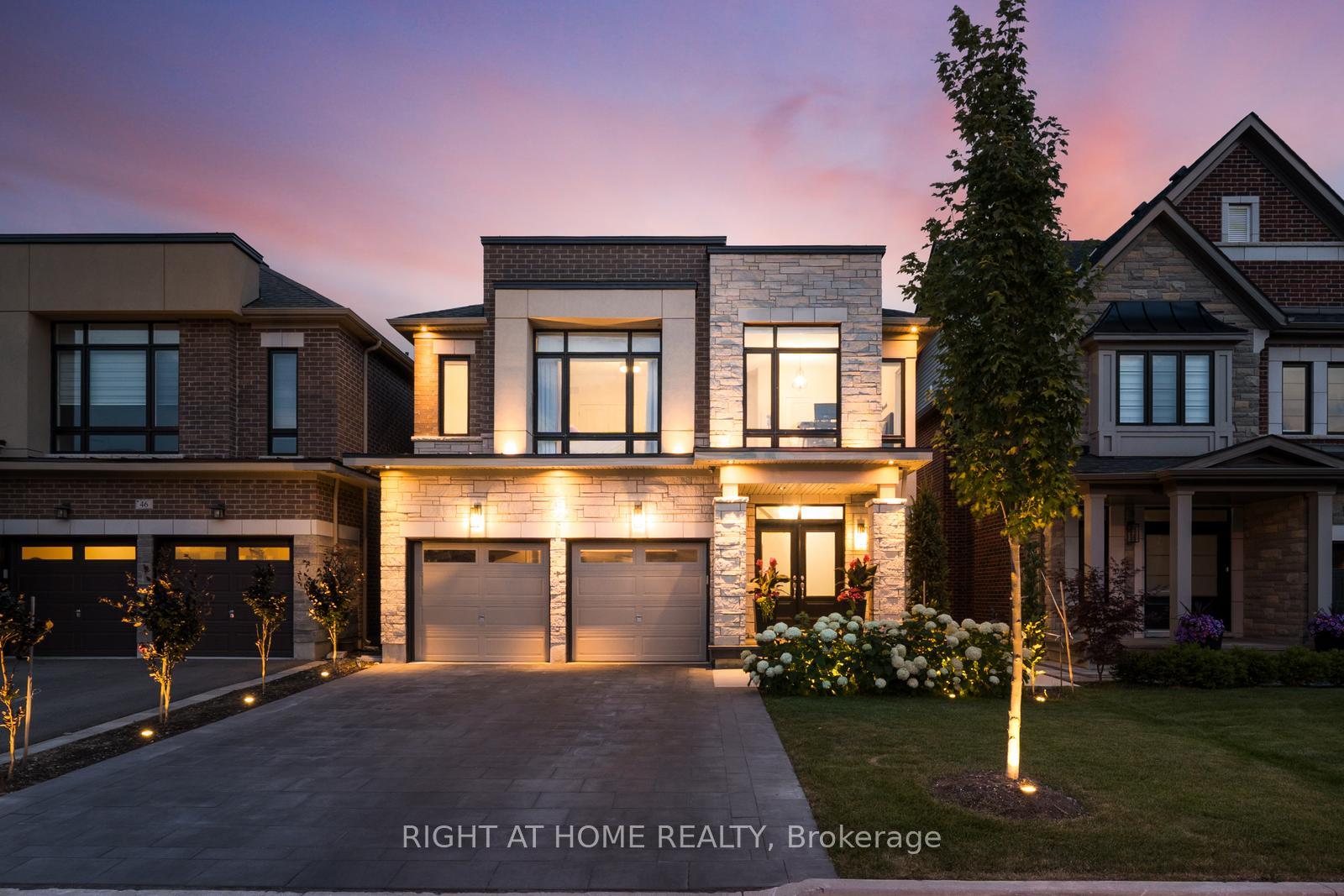 Photo 1 of 42 Alistair Crescent, Vaughan, Kleinburg — HOMEH