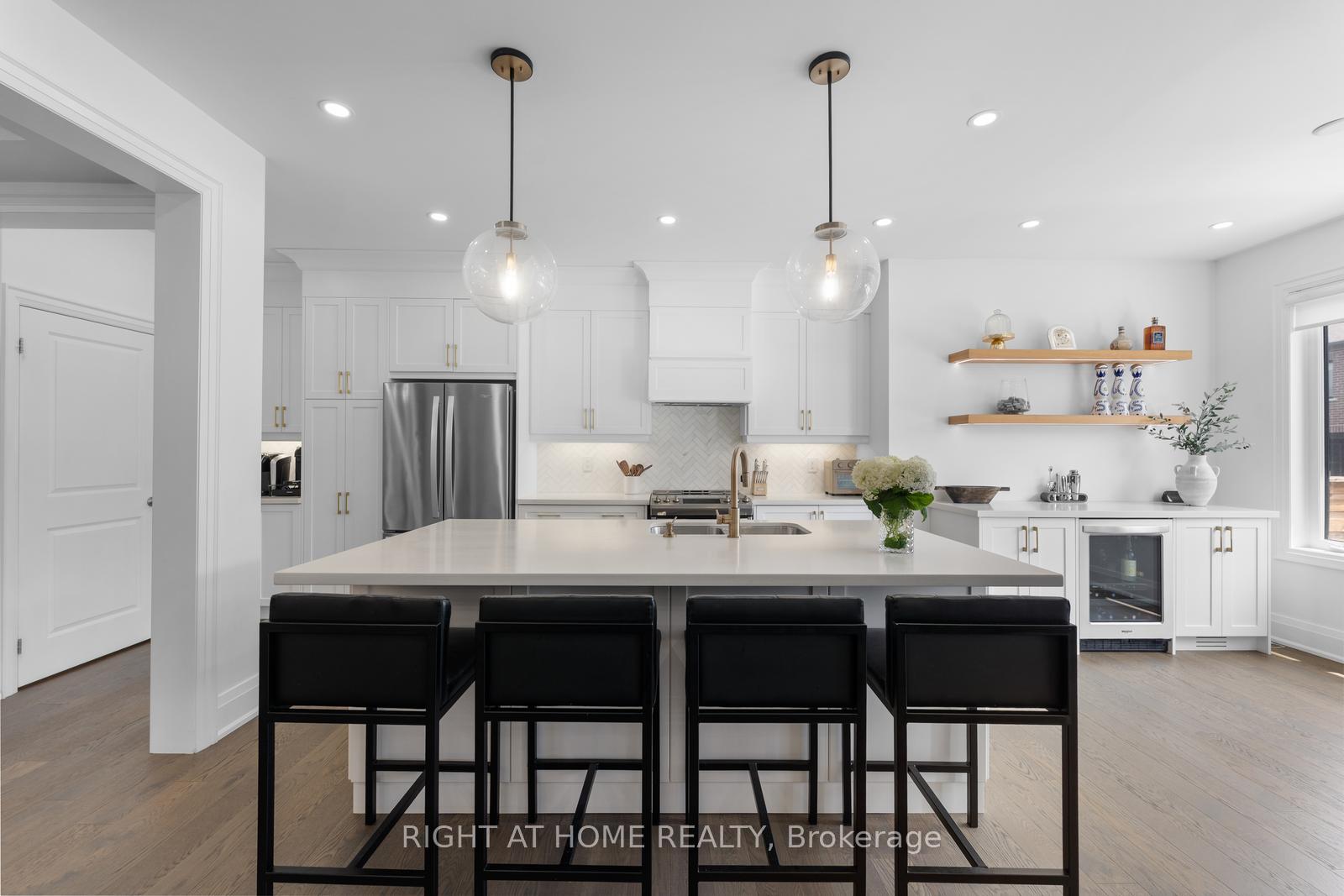 Photo 18 of 42 Alistair Crescent, Vaughan, Kleinburg — HOMEH