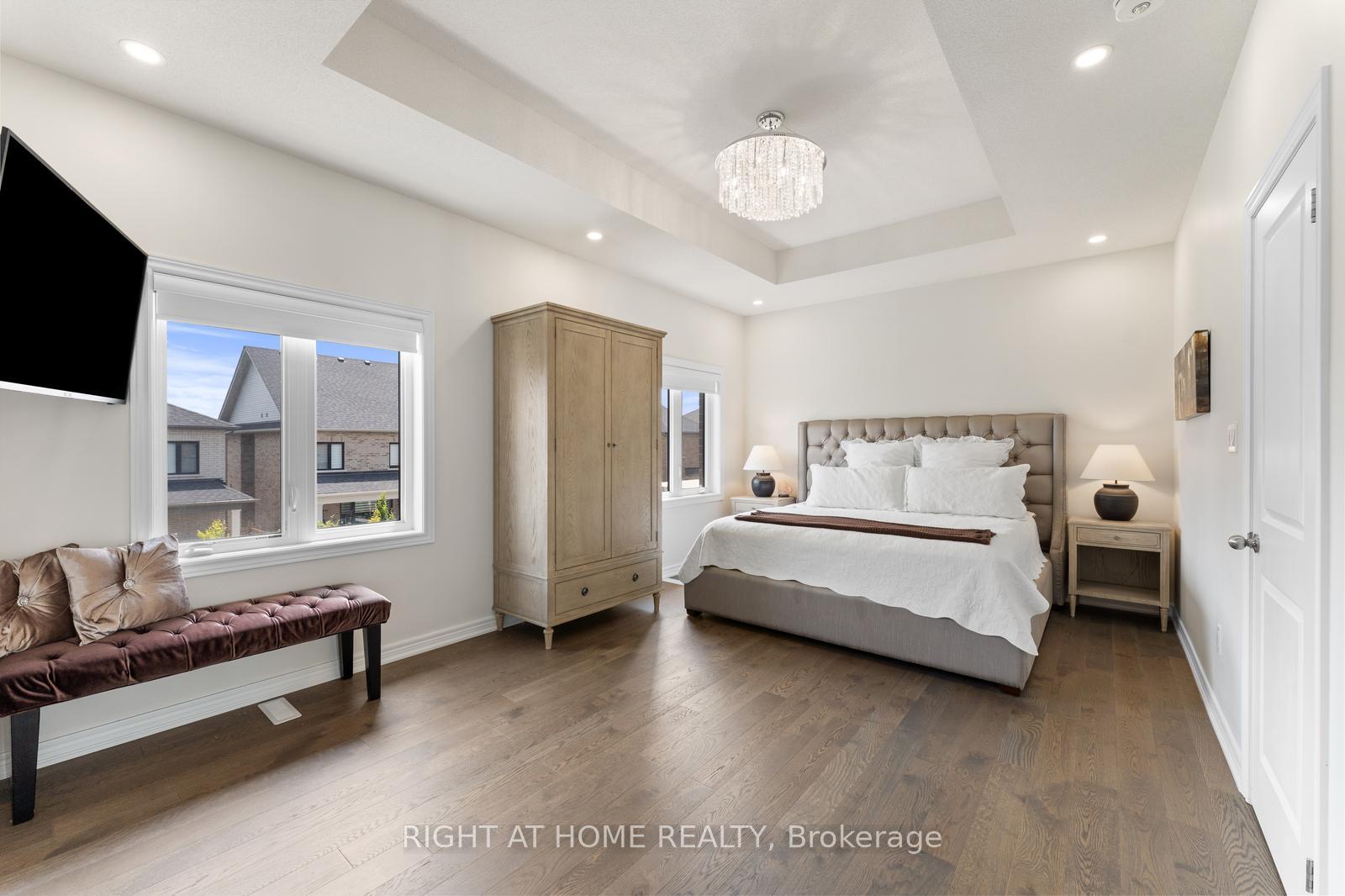 Photo 27 of 42 Alistair Crescent, Vaughan, Kleinburg — HOMEH