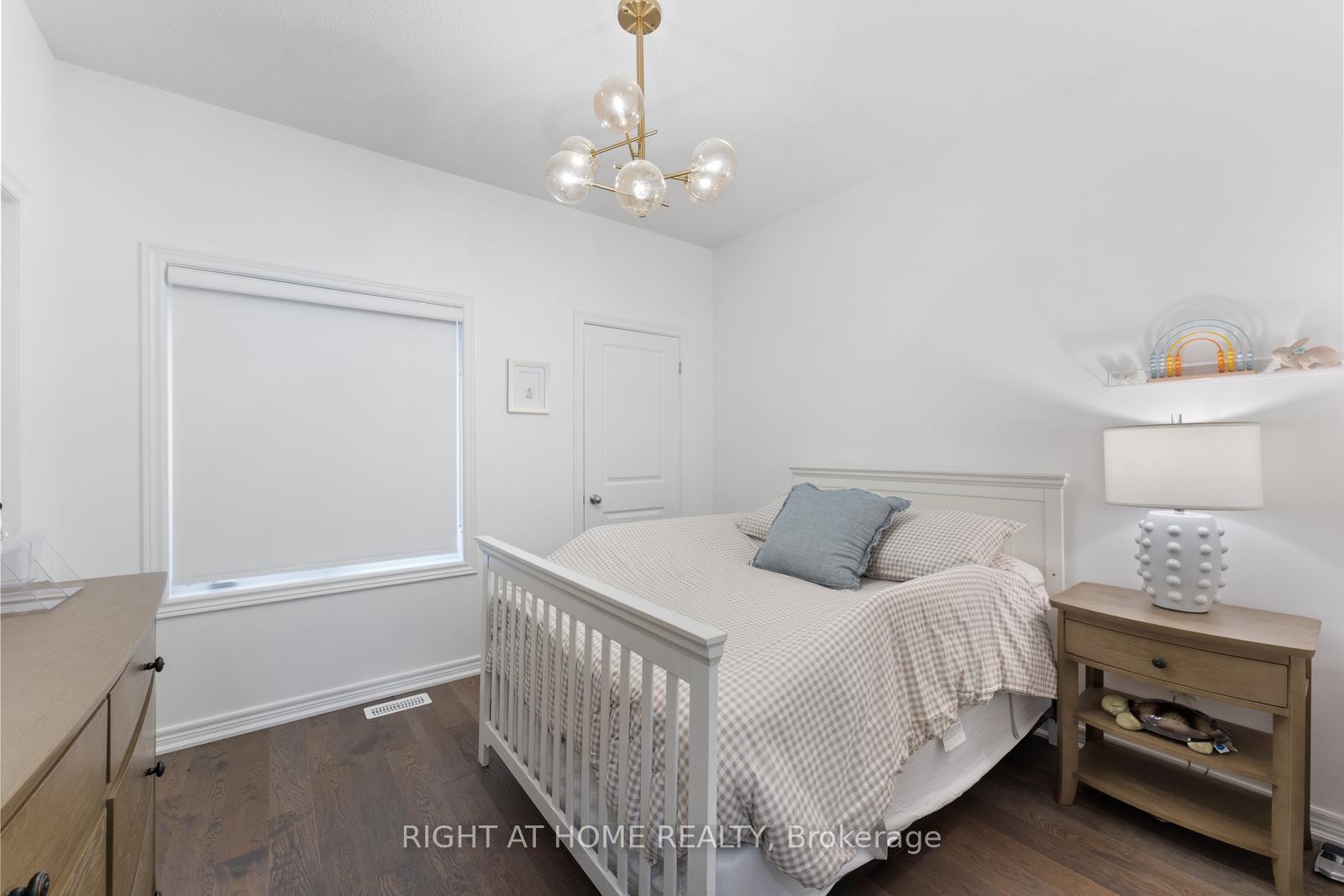 Photo 44 of 42 Alistair Crescent, Vaughan, Kleinburg — HOMEH