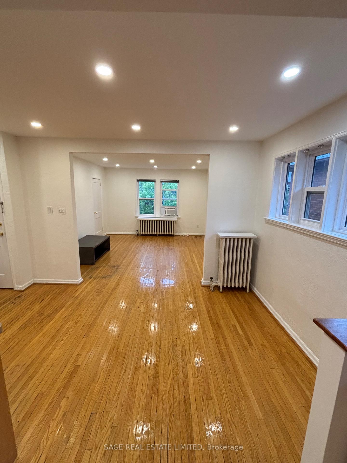 Photo 2 of 75 Burnaby Boulevard, Toronto, Lawrence Park South — HOMEH