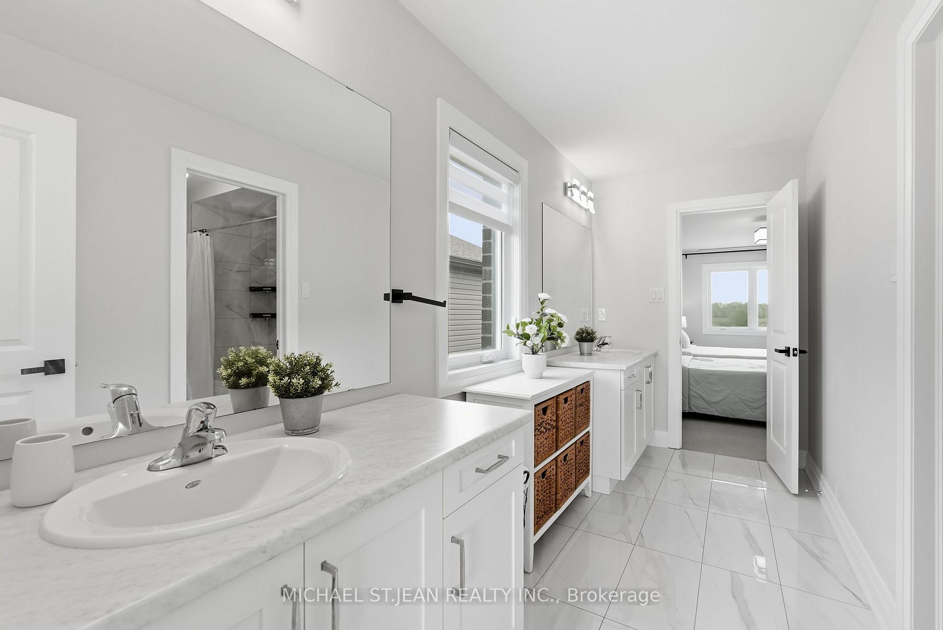 Photo 35 of 286 Shoreview Drive, Welland, Hwy 406/Welland — HOMEH