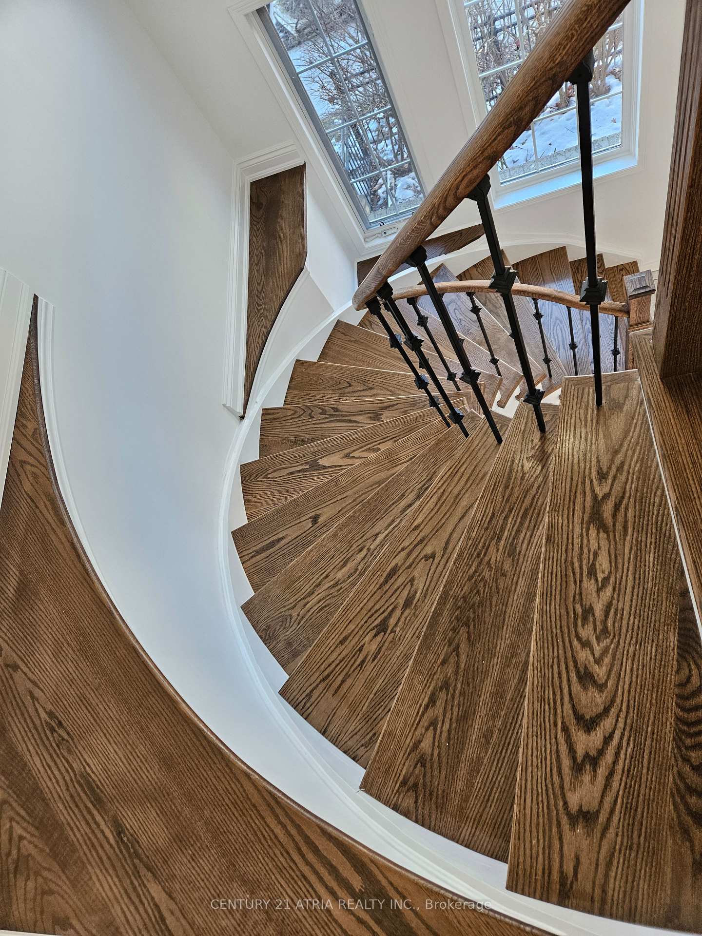 Photo 4 of 266 John West Way, Aurora, Bayview Wellington — HOMEH
