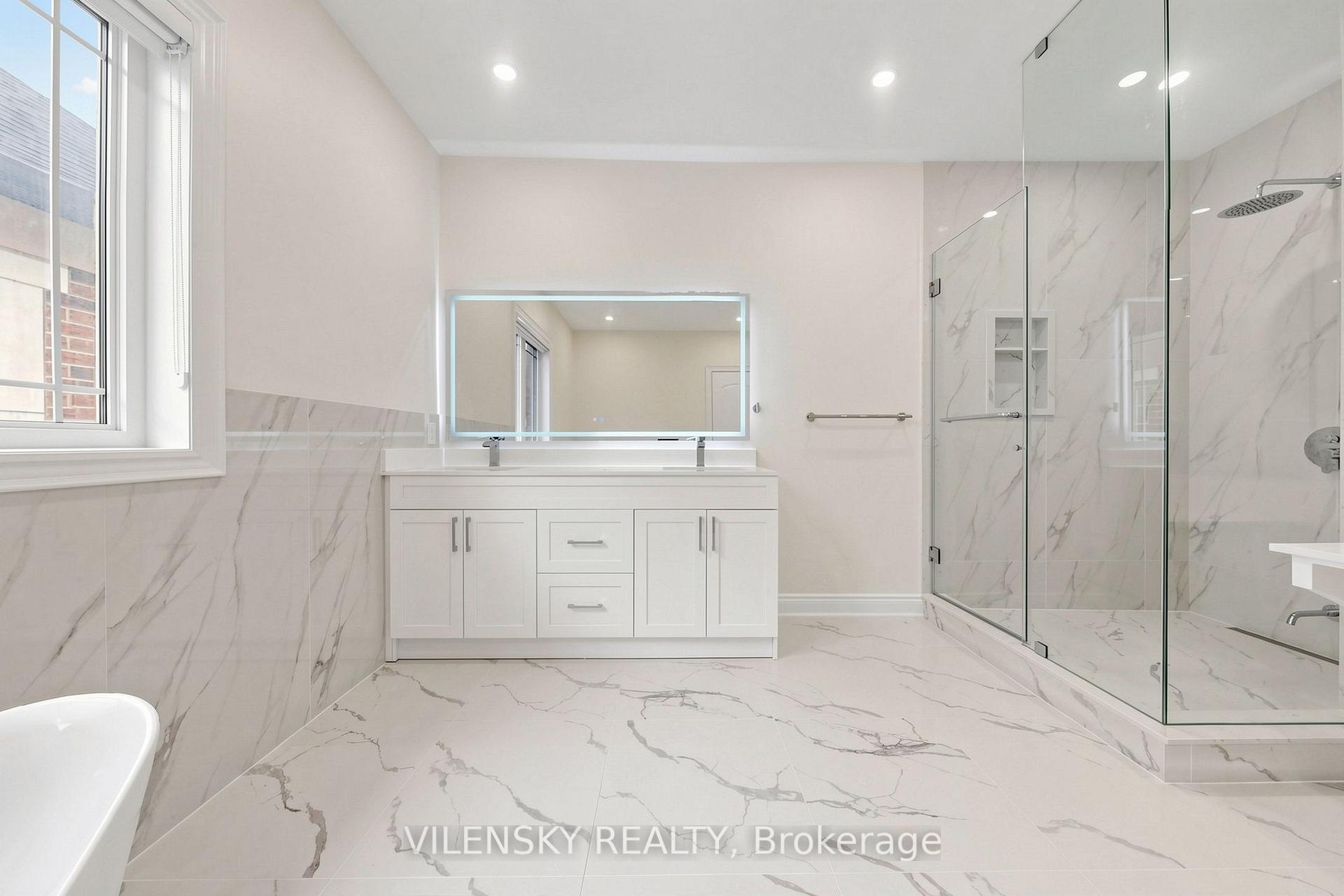 Photo 21 of 95 Chesney Crescent, Vaughan, Kleinburg — HOMEH