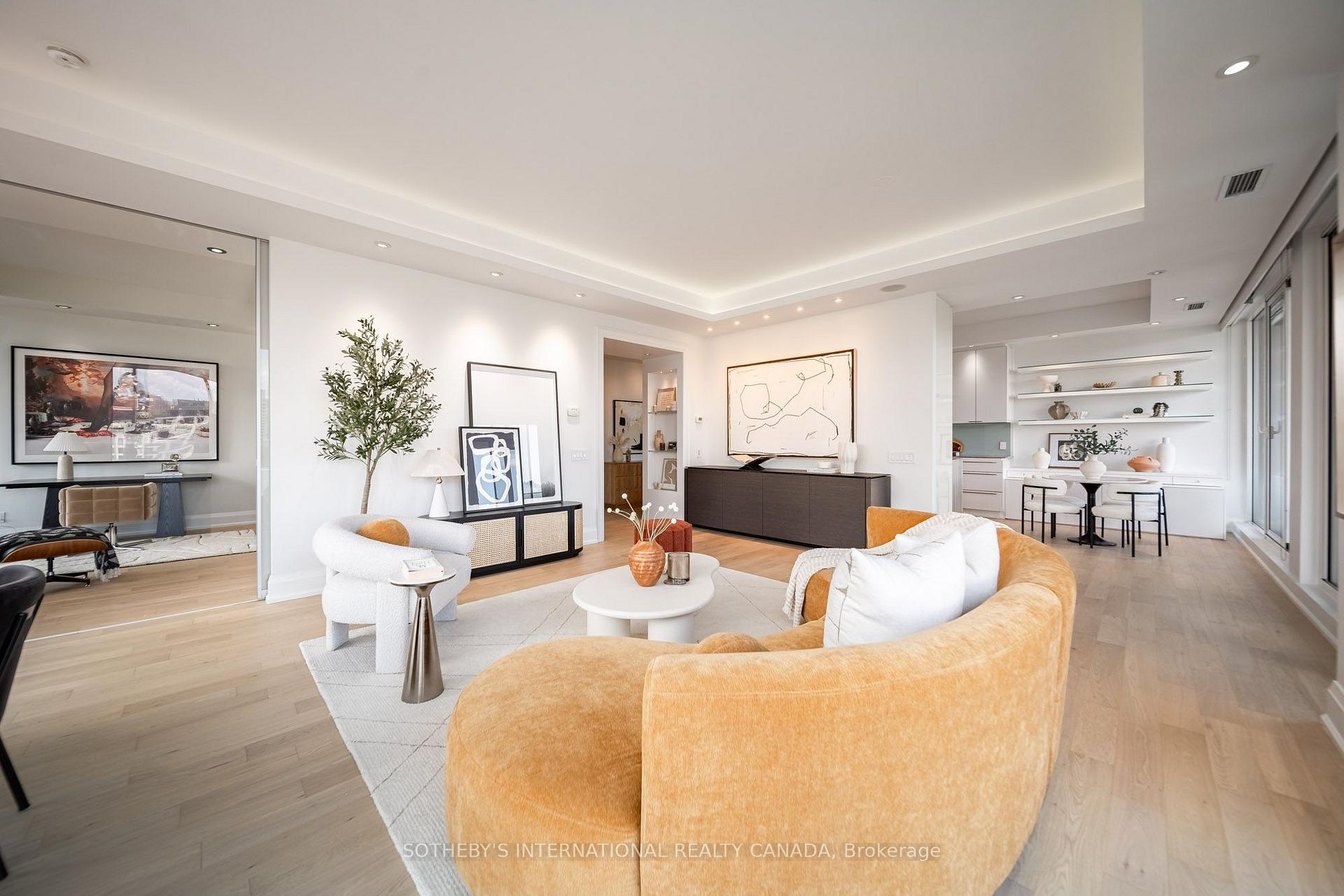 Photo 15 of Unit 804, 88 Davenport Road, Toronto, The Annex — HOMEH