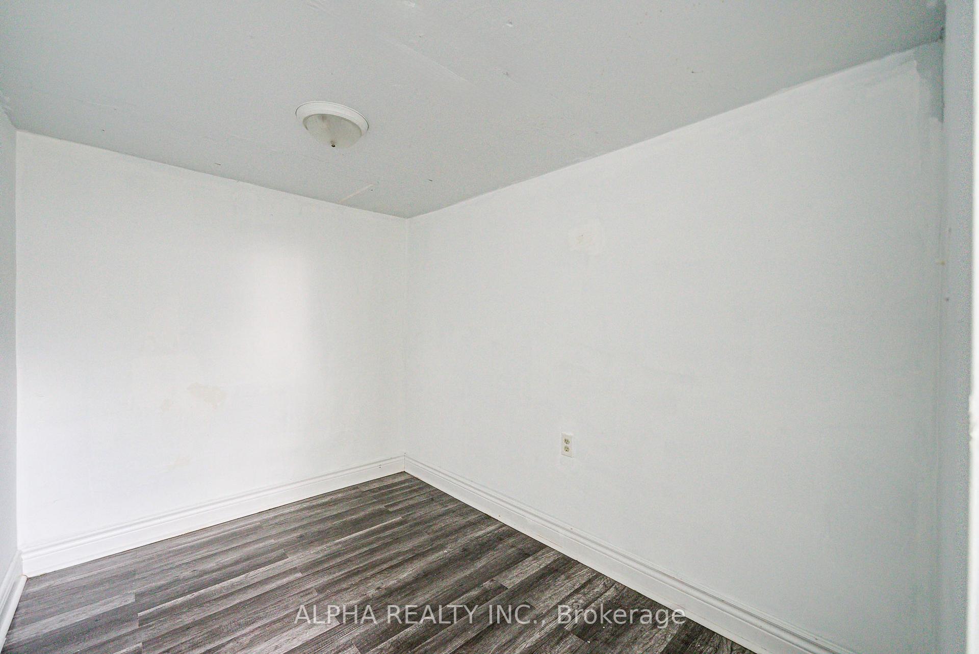 Photo 29 of 188 Bur Oak Avenue, Markham, Berczy — HOMEH