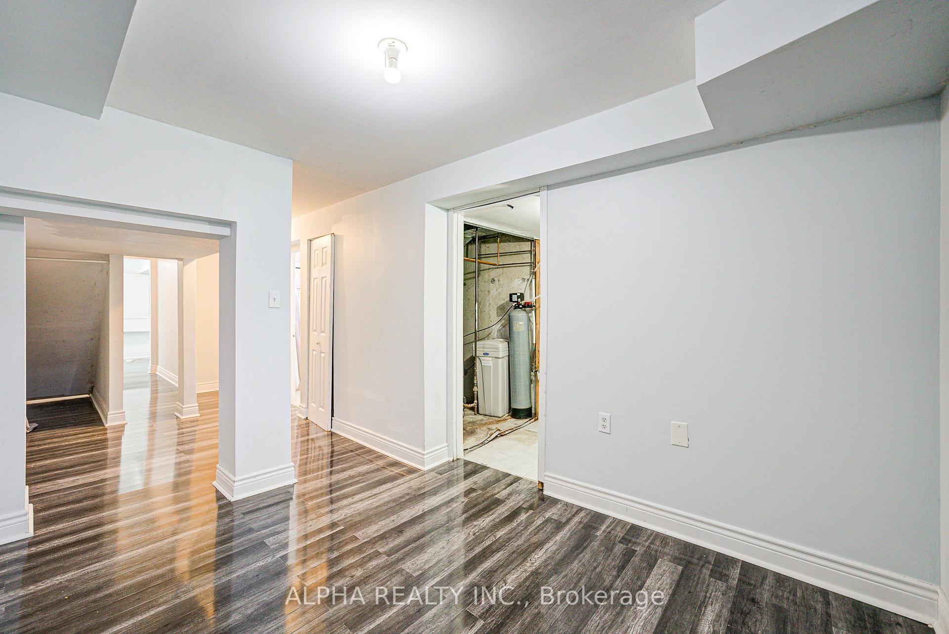Photo 32 of 188 Bur Oak Avenue, Markham, Berczy — HOMEH