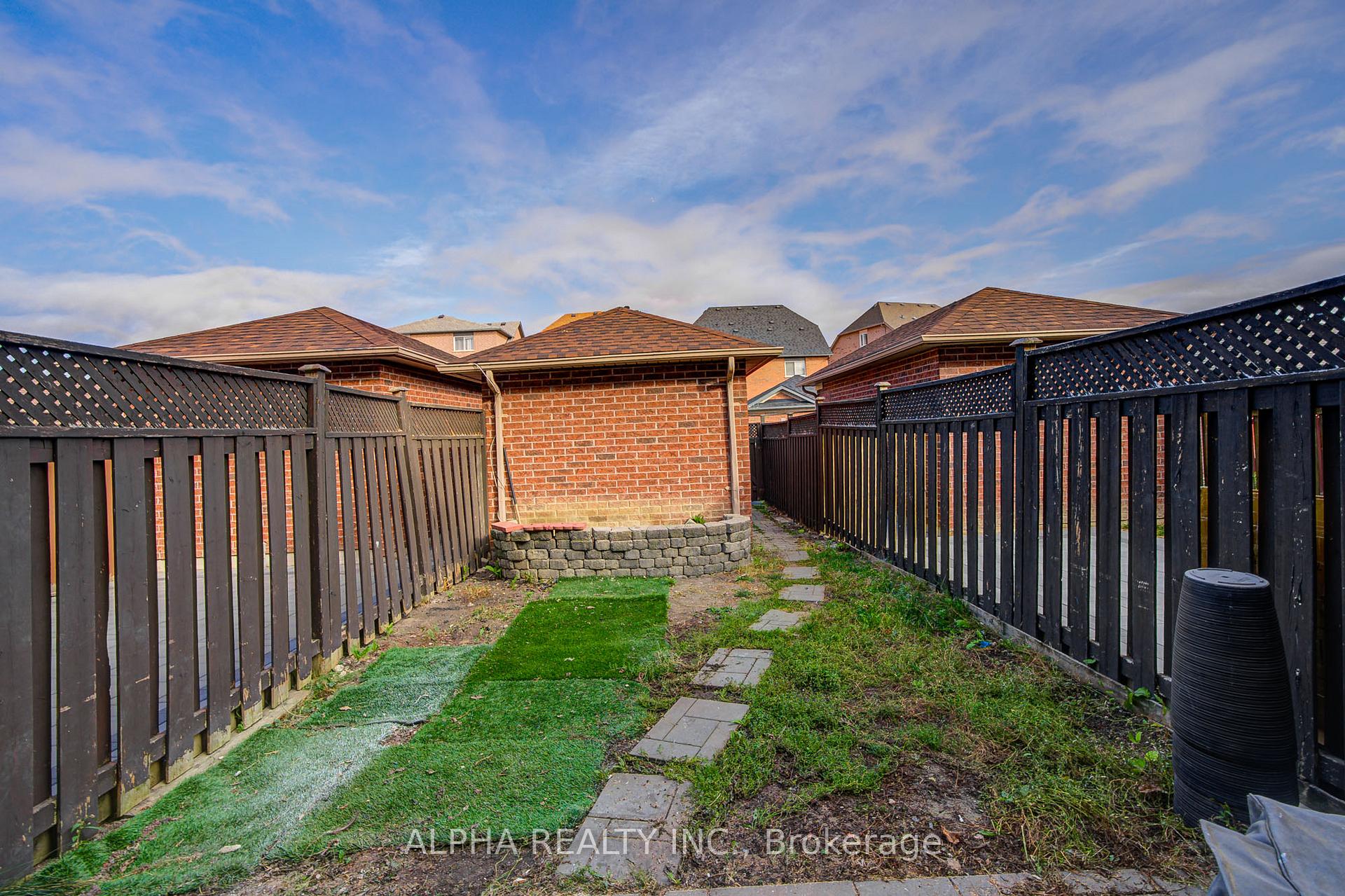 Photo 36 of 188 Bur Oak Avenue, Markham, Berczy — HOMEH