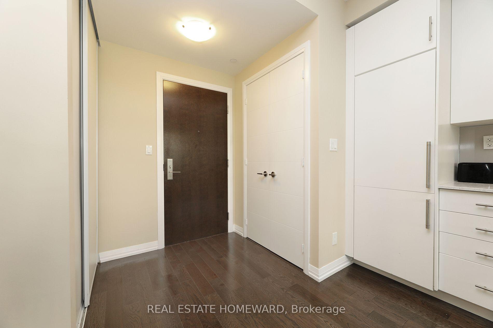 Photo 3 of Unit 609, 460 Adelaide Street E, Toronto, Moss Park — HOMEH