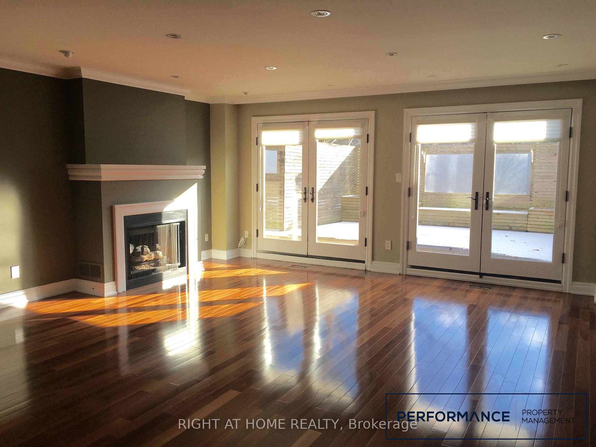 Photo 12 of 63 Walker Avenue, Toronto, Yonge-St. Clair — HOMEH