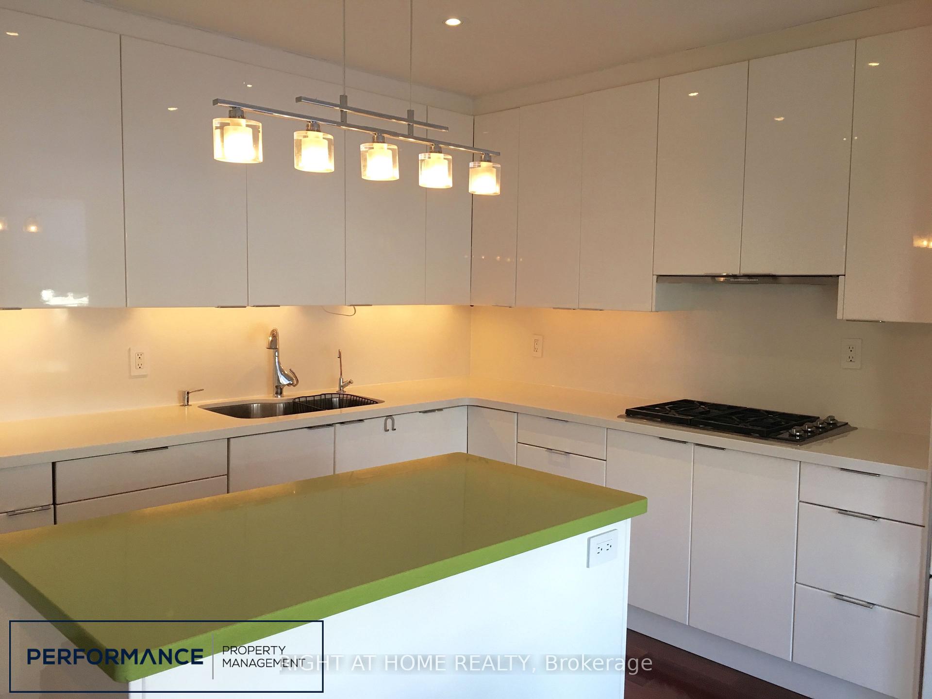Photo 18 of 63 Walker Avenue, Toronto, Yonge-St. Clair — HOMEH