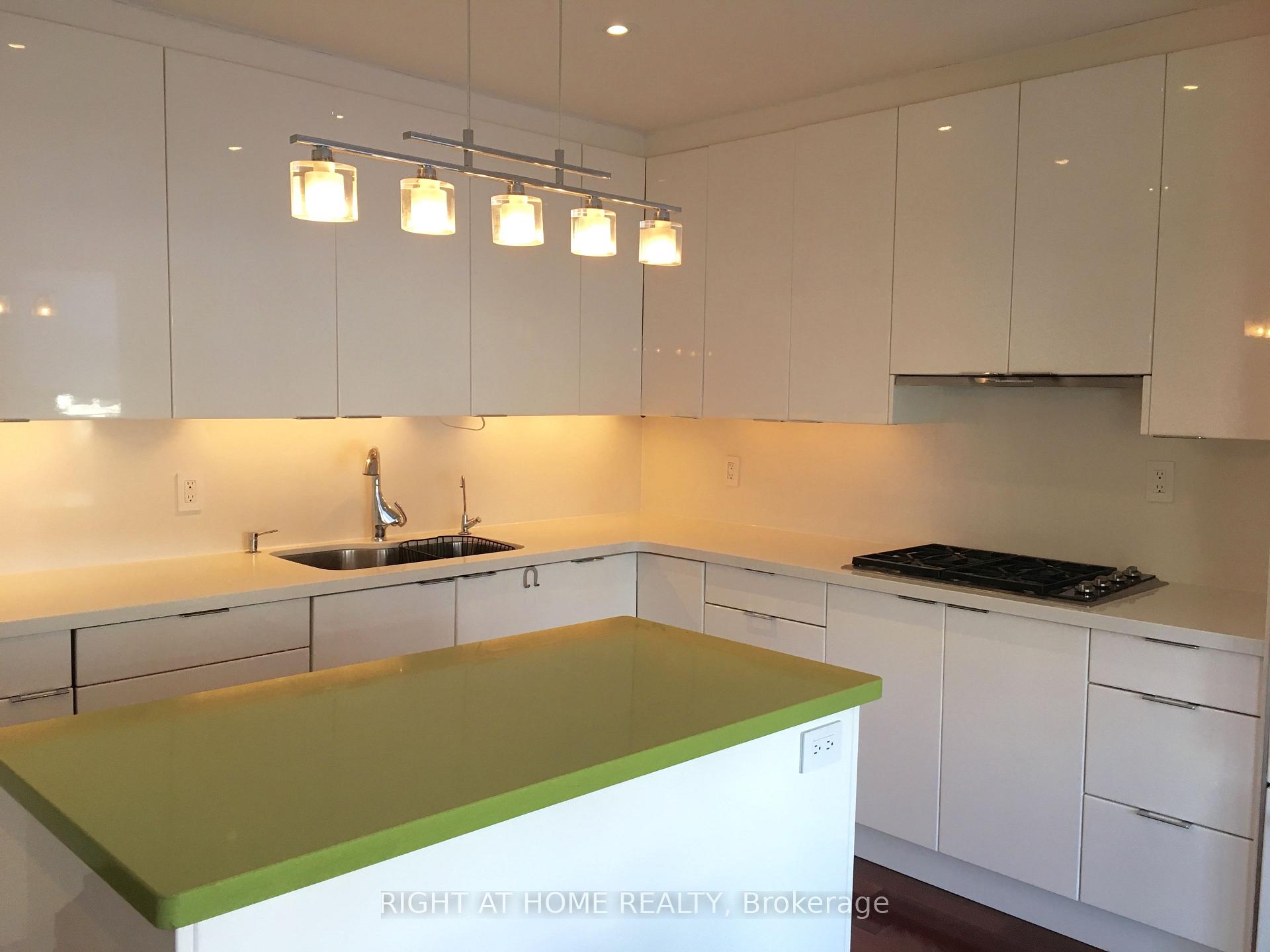 Photo 26 of 63 Walker Avenue, Toronto, Yonge-St. Clair — HOMEH