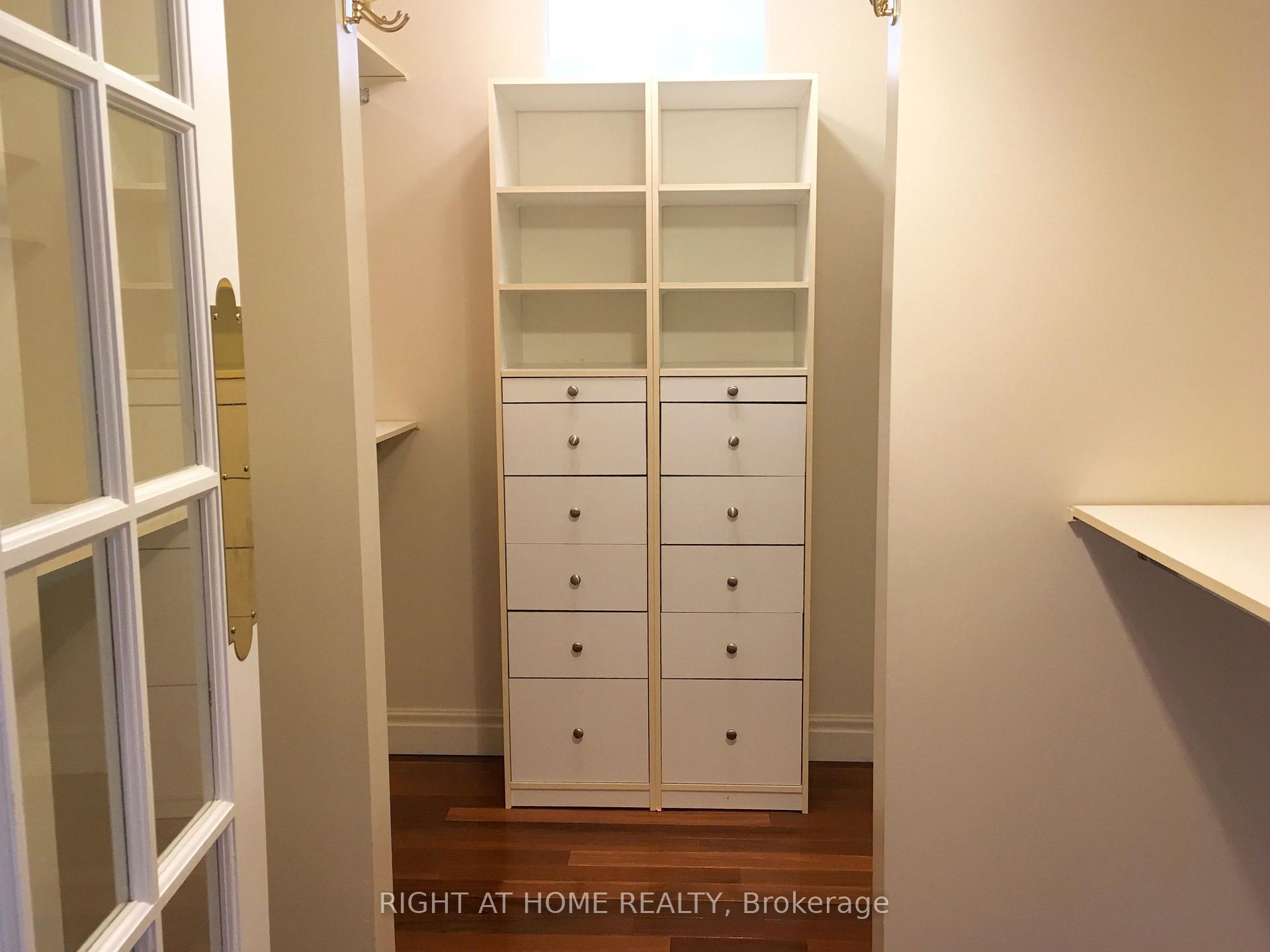 Photo 54 of 63 Walker Avenue, Toronto, Yonge-St. Clair — HOMEH