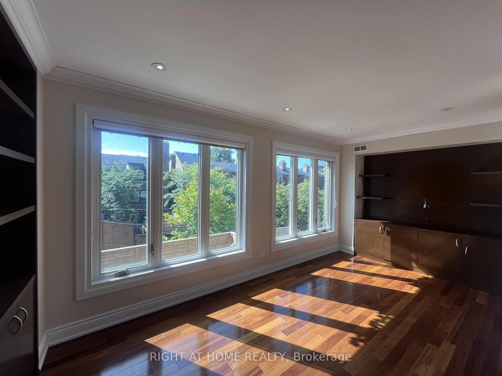 Photo 48 of 63 Walker Avenue, Toronto, Yonge-St. Clair — HOMEH