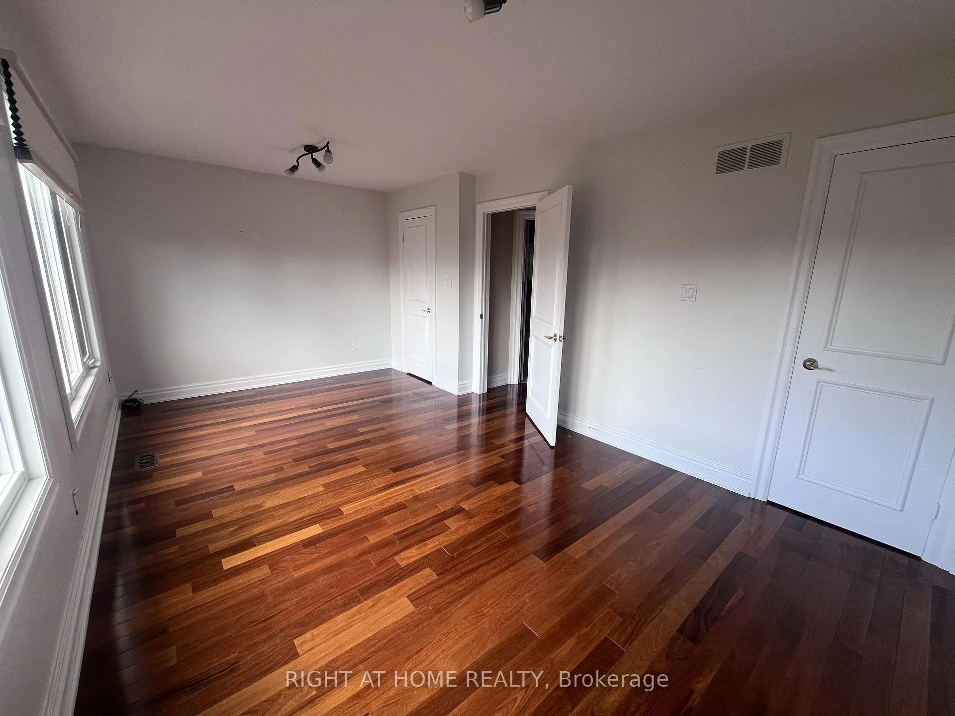 Photo 63 of 63 Walker Avenue, Toronto, Yonge-St. Clair — HOMEH