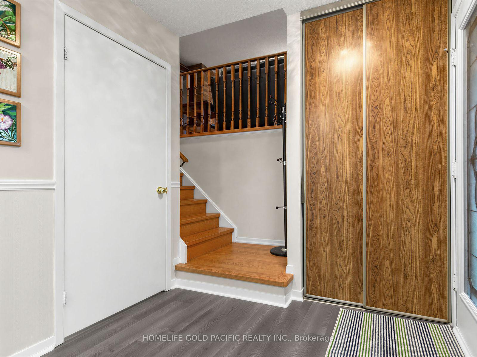 Photo 4 of 156 Ravenscroft Road, Ajax, Central West — HOMEH