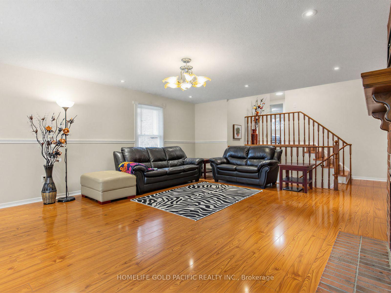 Photo 20 of 156 Ravenscroft Road, Ajax, Central West — HOMEH