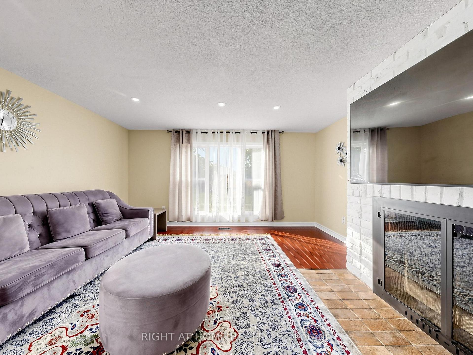 Photo 18 of 59 Brennan Road, Ajax, Central West — HOMEH