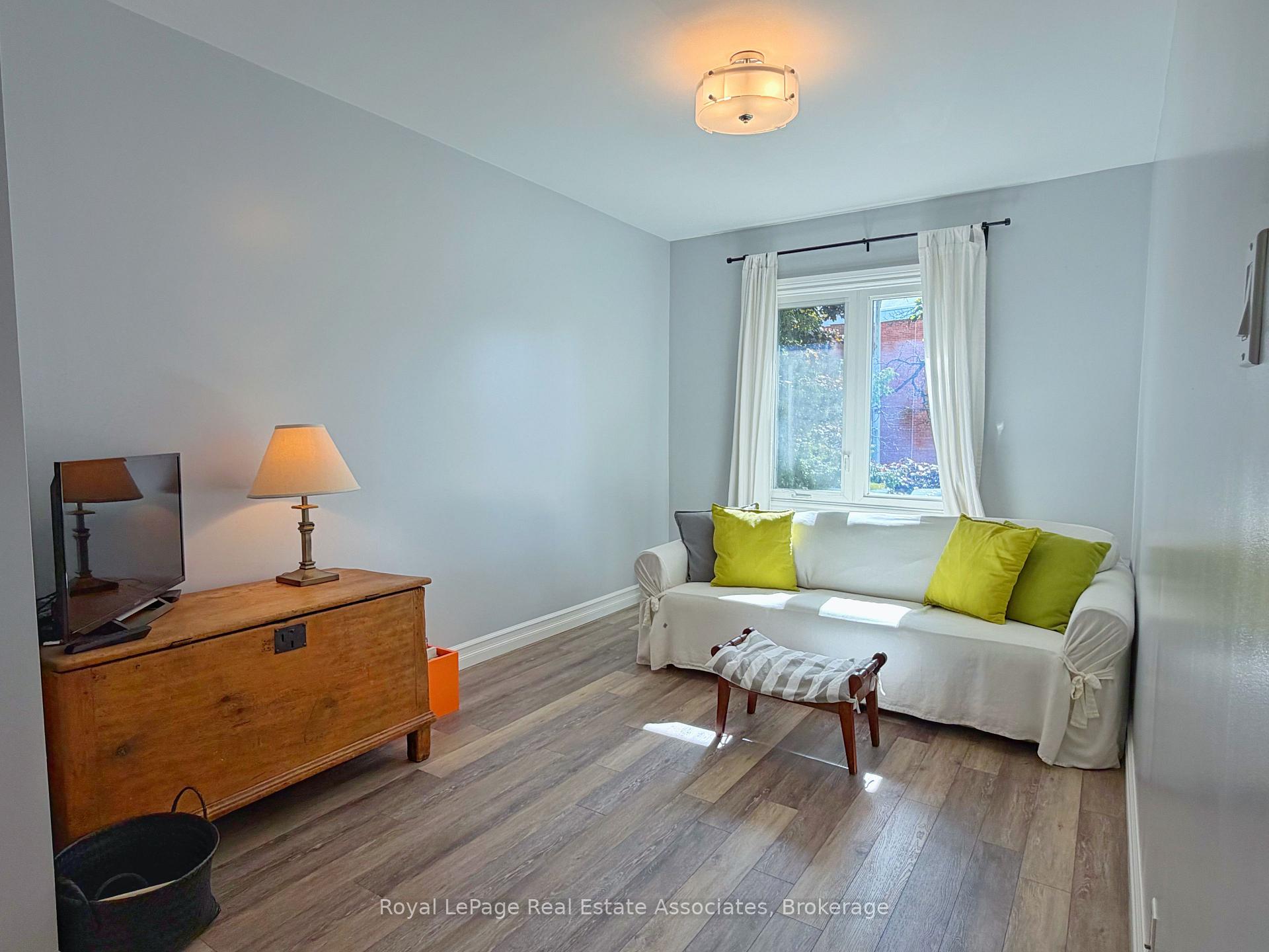 Photo 3 of 157 Glenmore Road, Toronto, Woodbine Corridor — HOMEH
