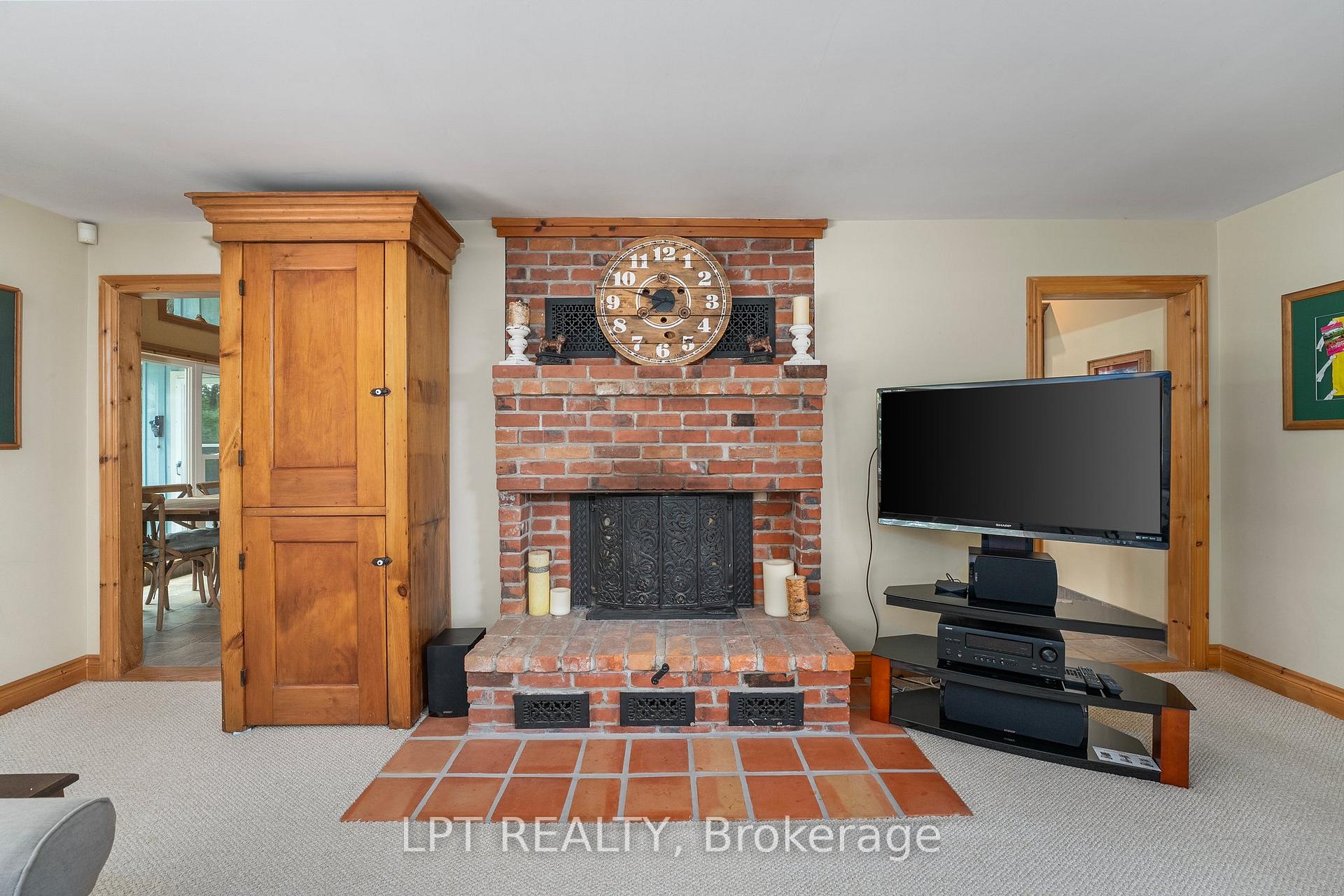 Photo 11 of 101 Hedge Road, Georgina, Sutton & Jackson's Point — HOMEH